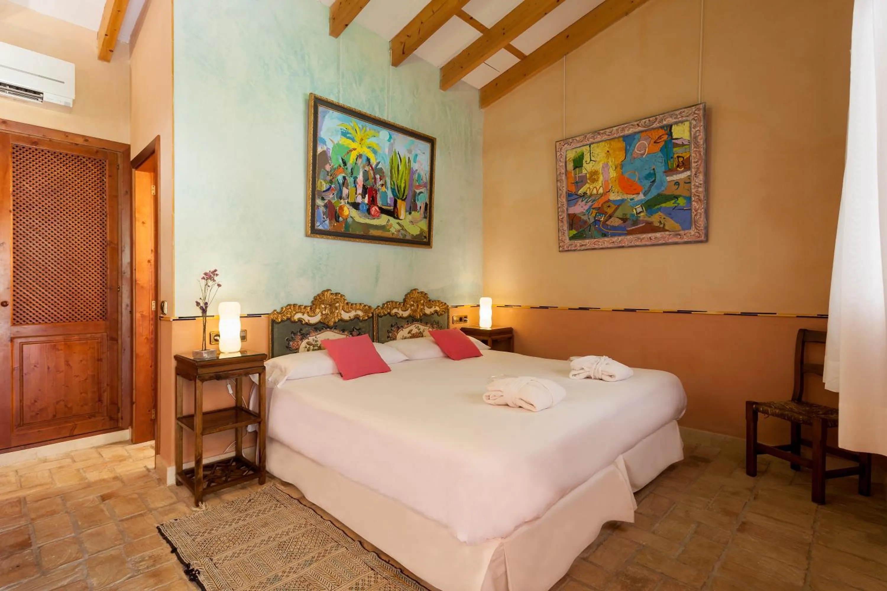 Bed in Es Revellar Art Resort - Adults Only