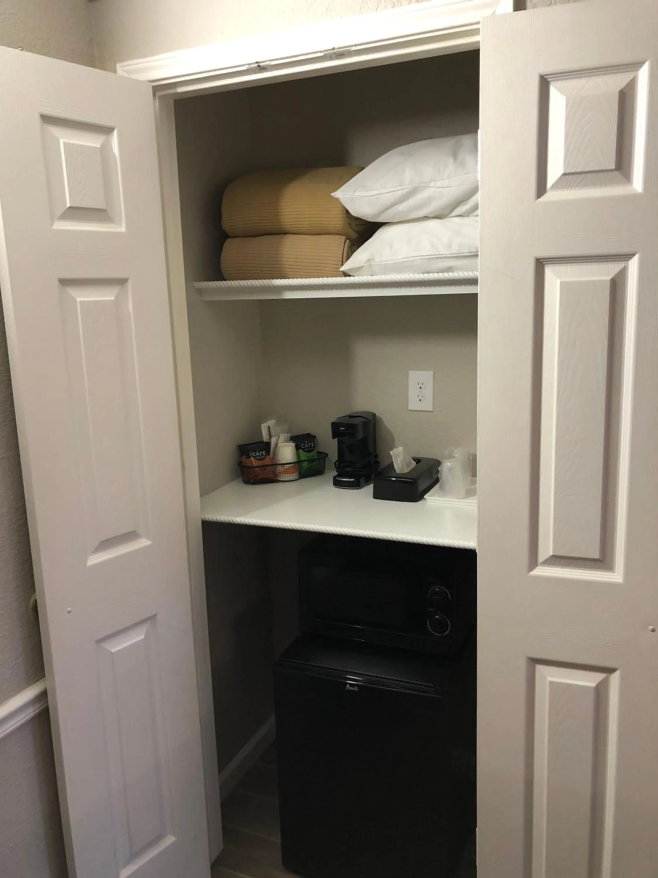 KINGS INN- Medical Downtown Midtown Memphis