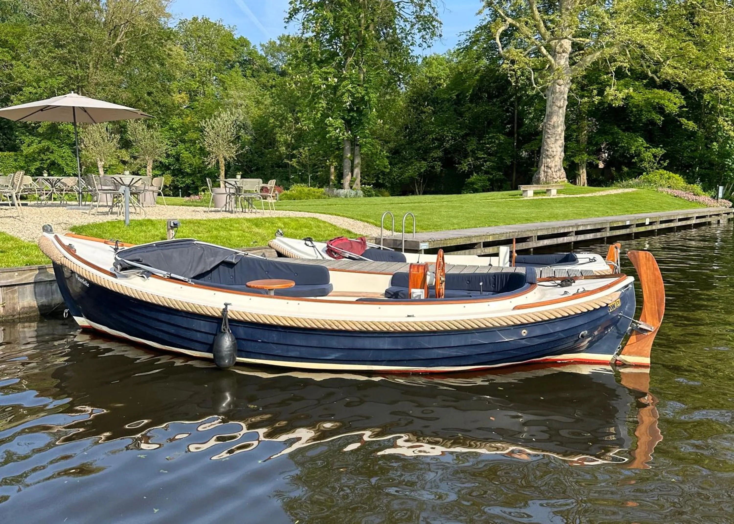 Activities in Hotel Flora Batava