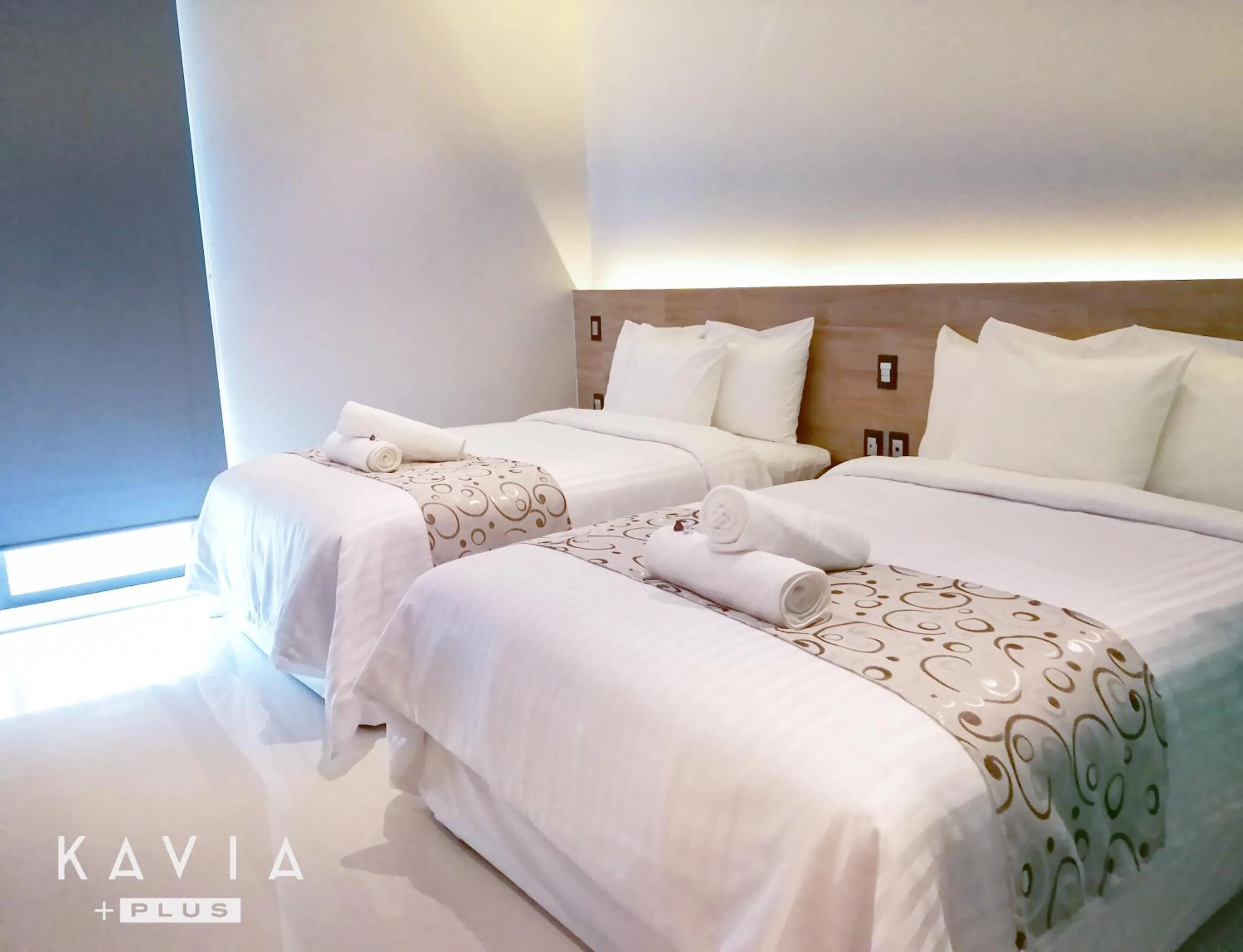 View (from property/room), Bed in Hotel Kavia Plus