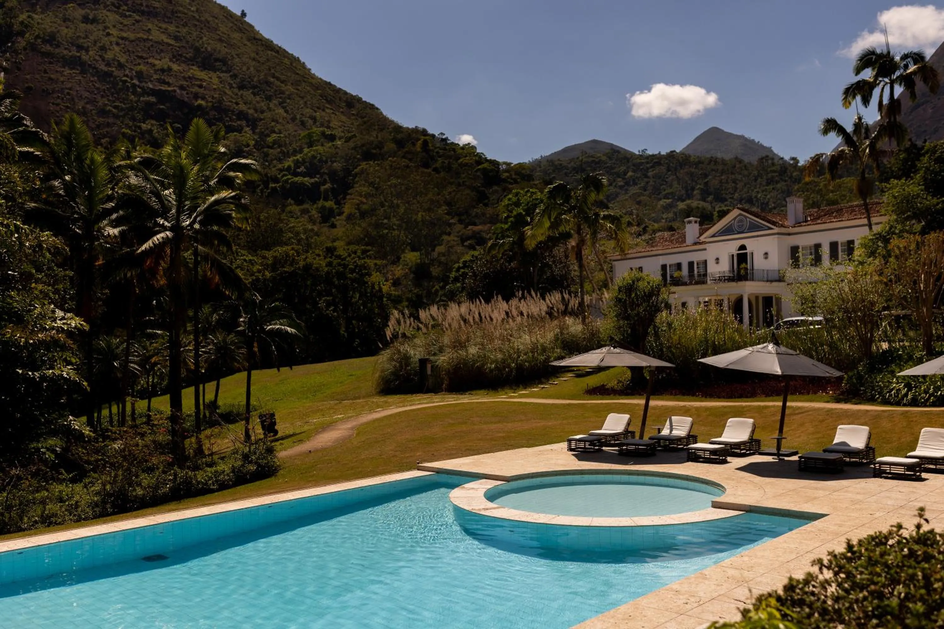 Swimming pool in Casa Marambaia Hotel