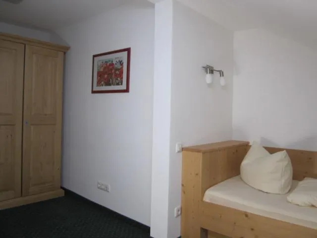 Bed in Hotel Alpspitz B&B