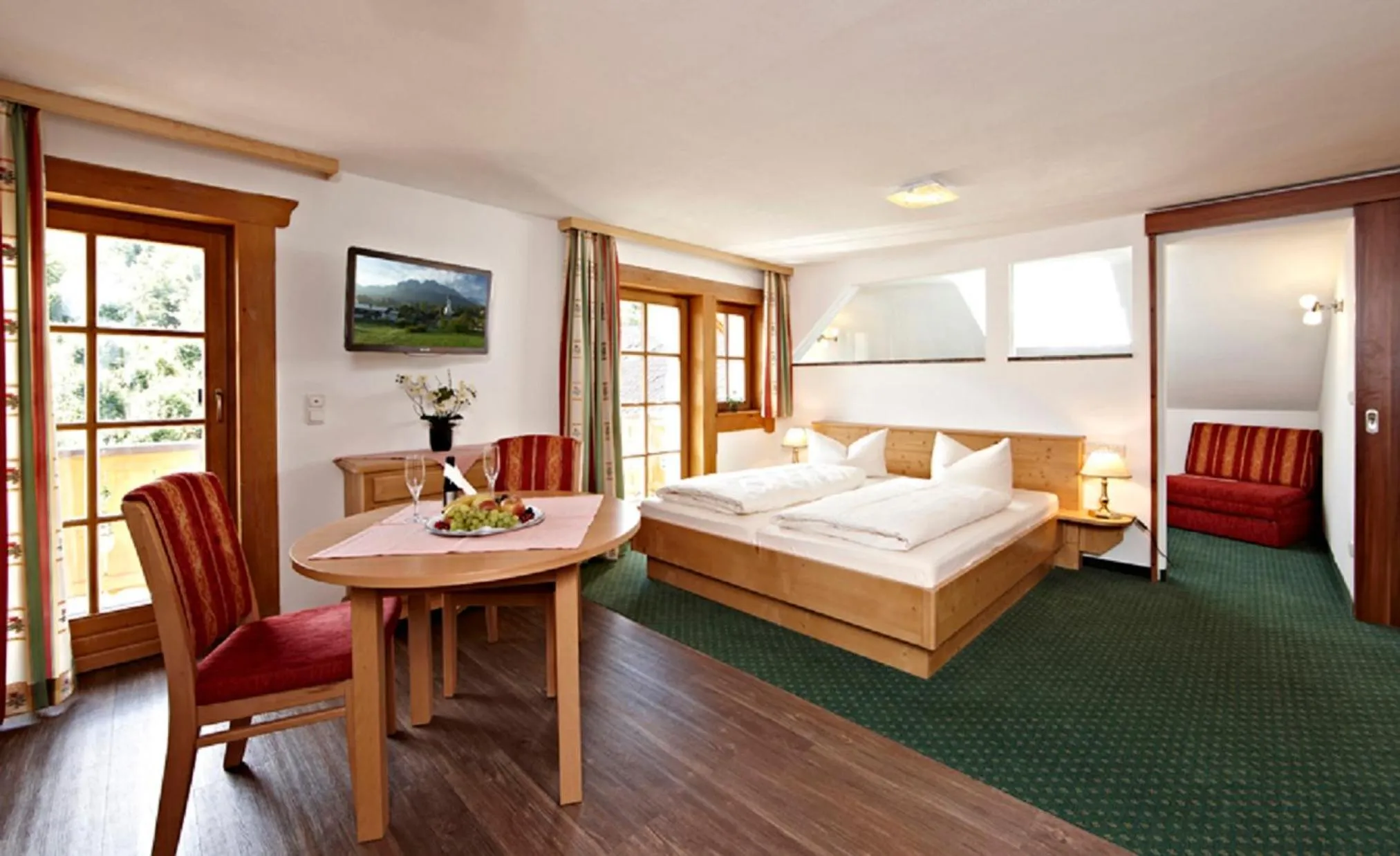 Photo of the whole room, Bed in Hotel Alpspitz B&B