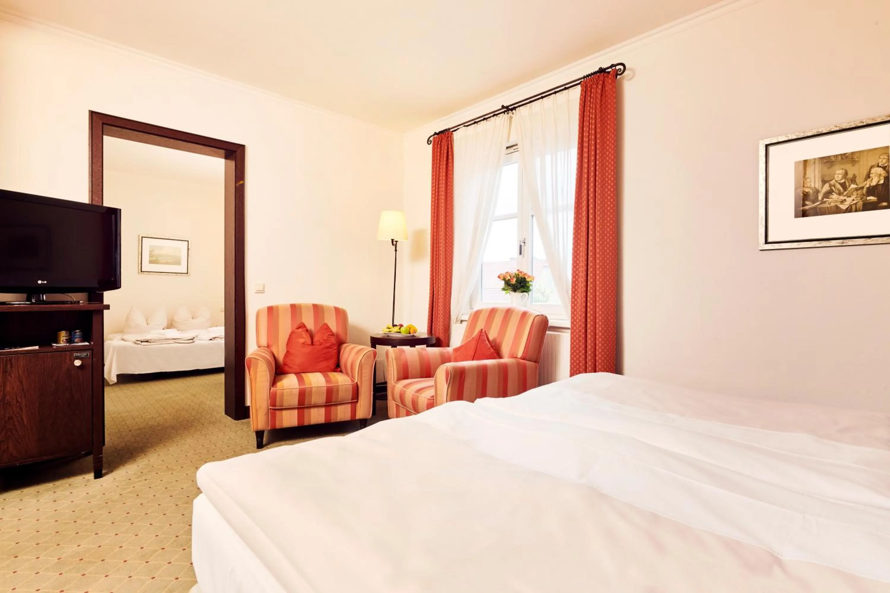 Coffee/tea facilities, Bed in Best Western Soibelmanns Lutherstadt Wittenberg