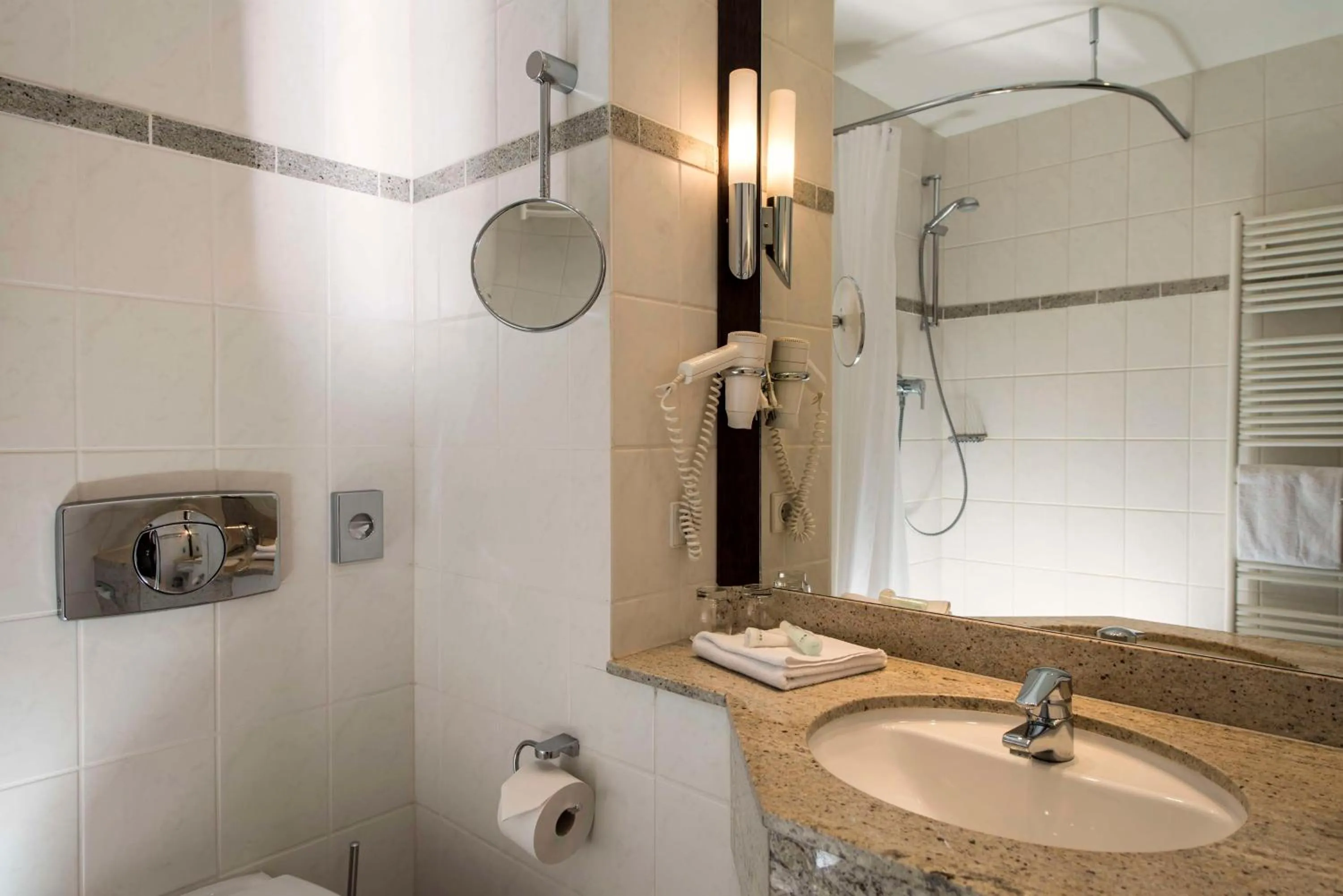 Bathroom in Best Western Soibelmanns Lutherstadt Wittenberg