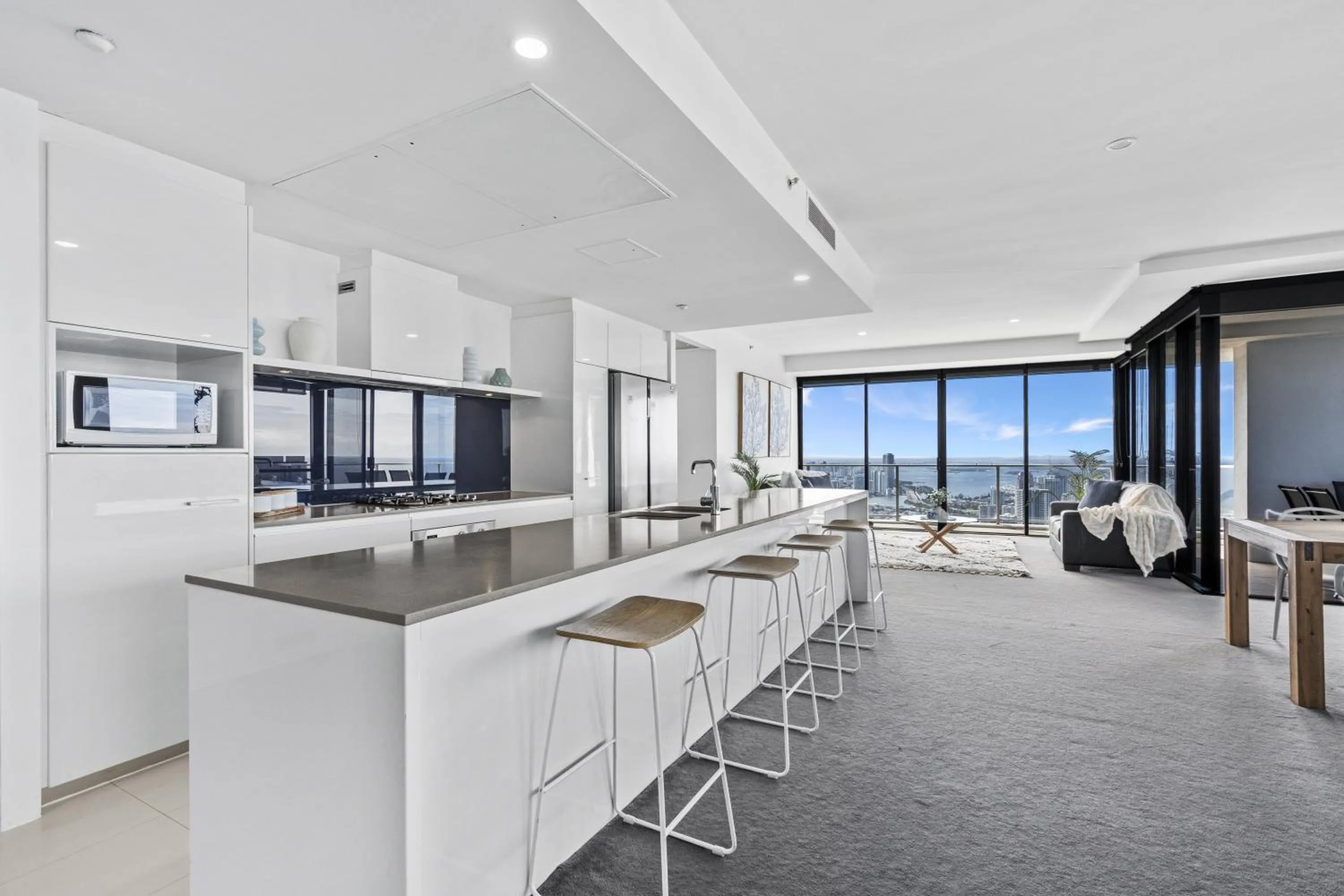 Kitchen or kitchenette in Circle on Cavill - QStay