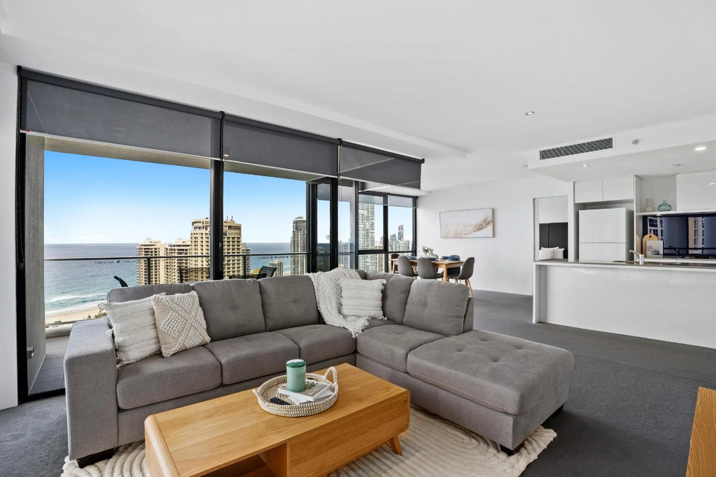 Living room in Circle on Cavill - QStay