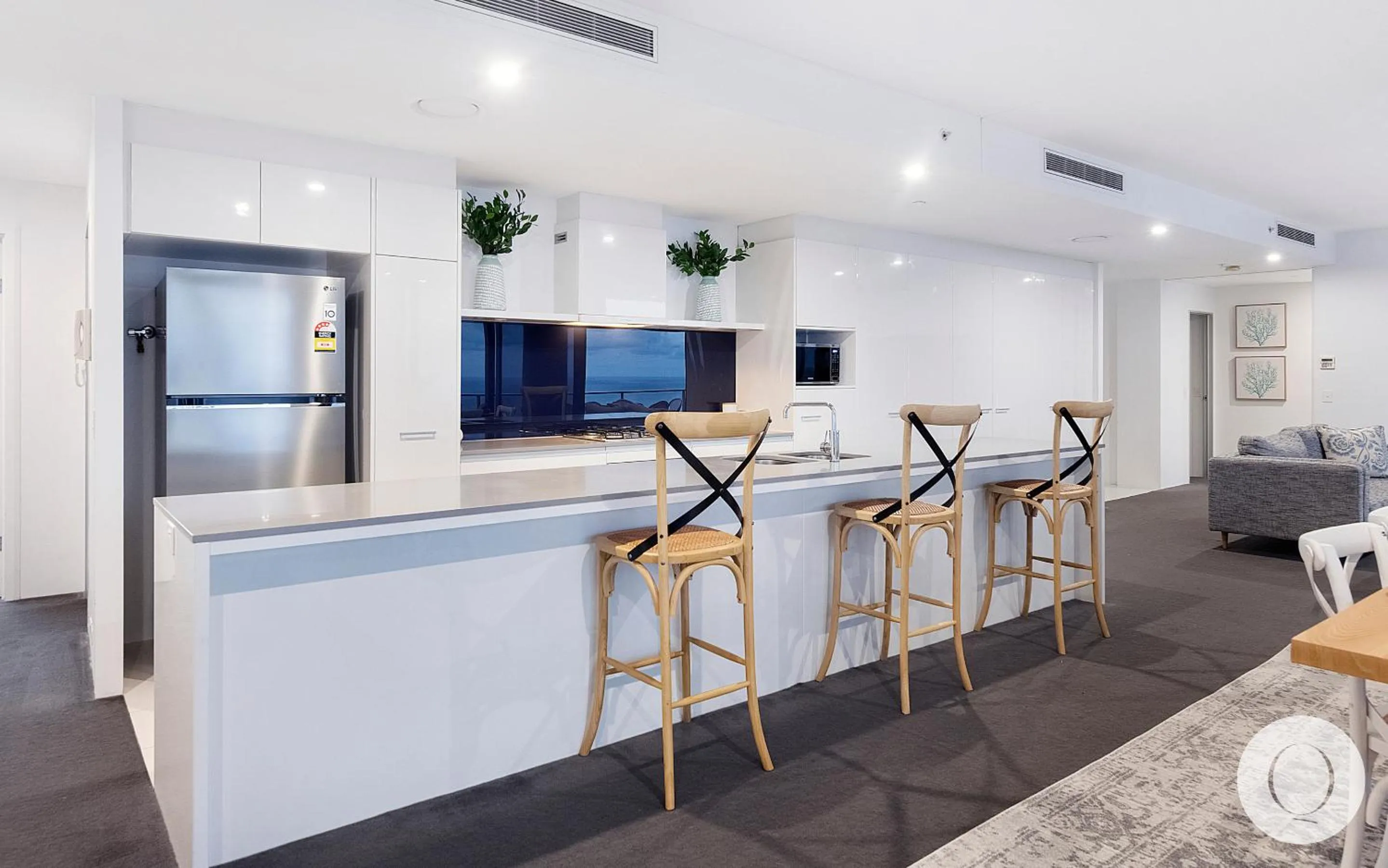 Kitchen or kitchenette in Circle on Cavill - QStay