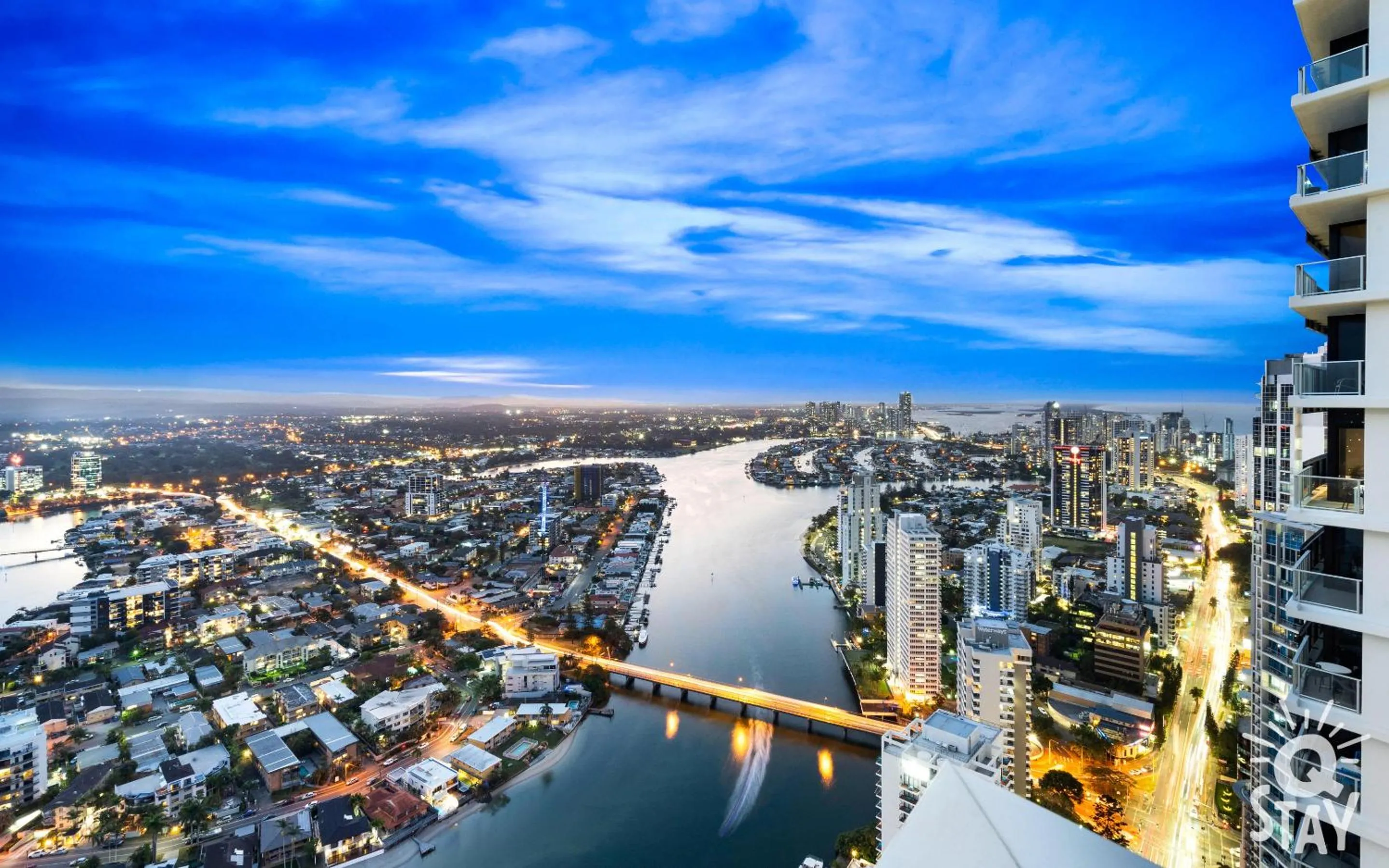 River view in Circle on Cavill - QStay