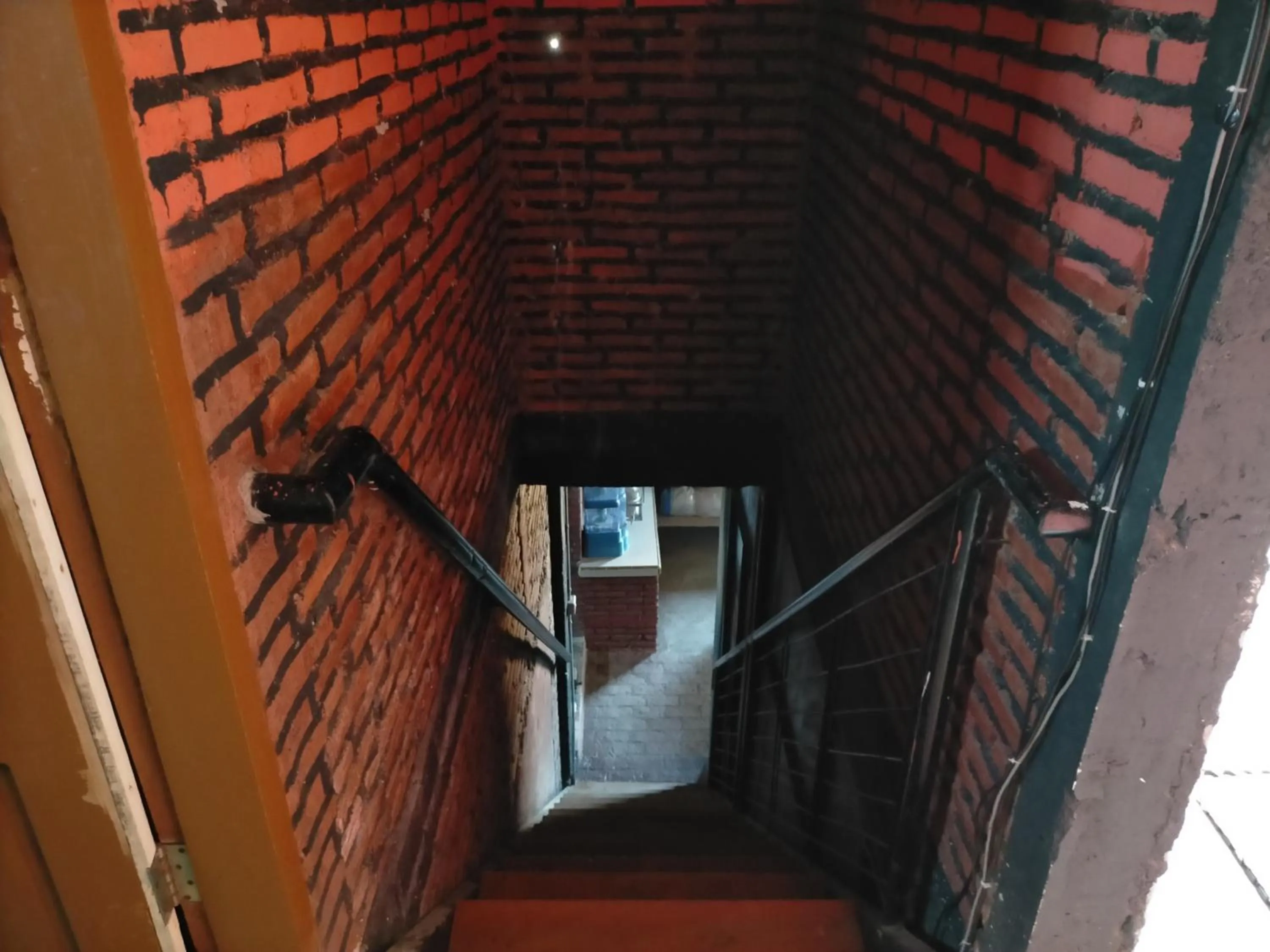 Facade/entrance in Kendang Kempul Hostel