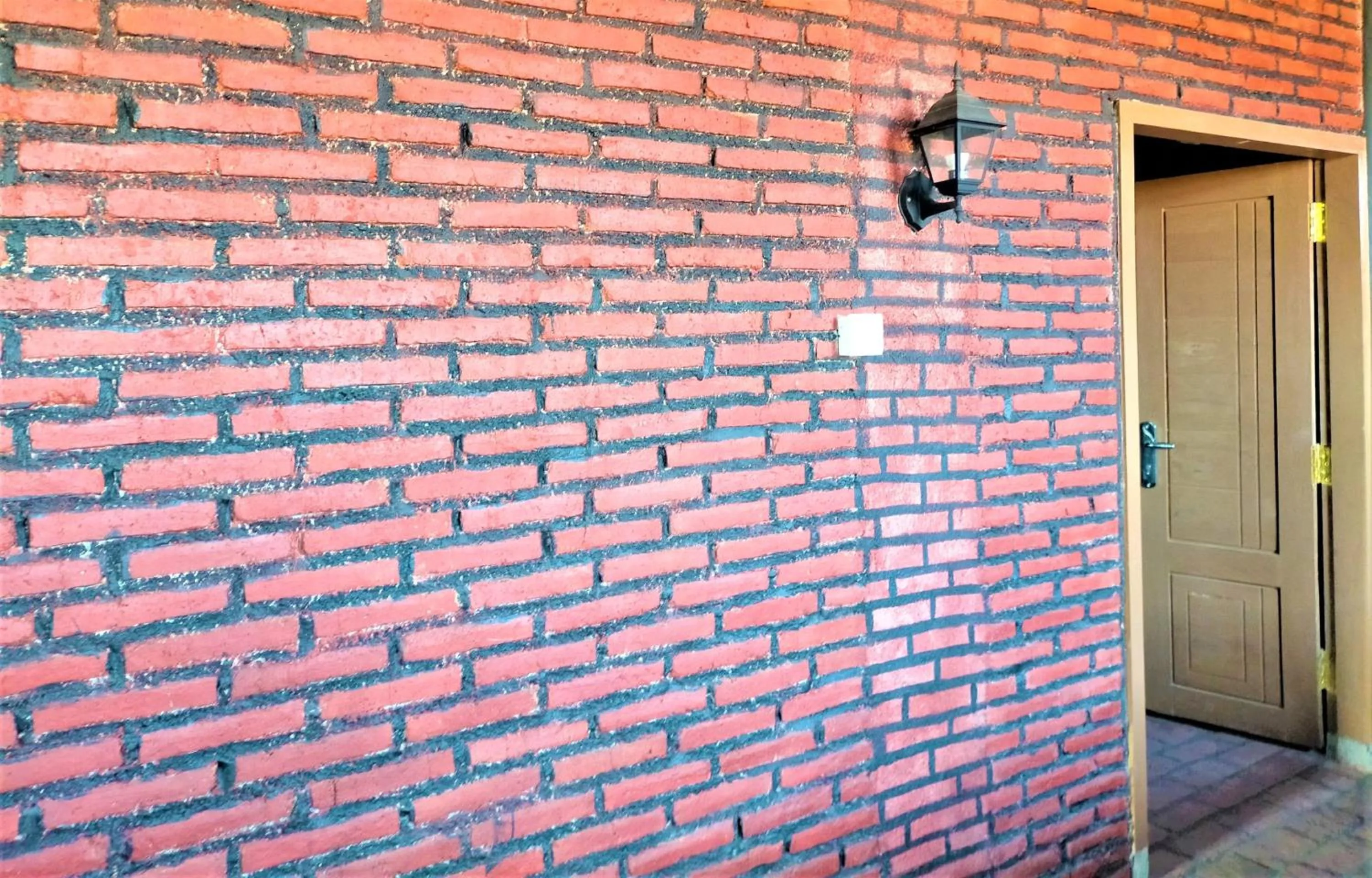 Facade/entrance in Kendang Kempul Hostel