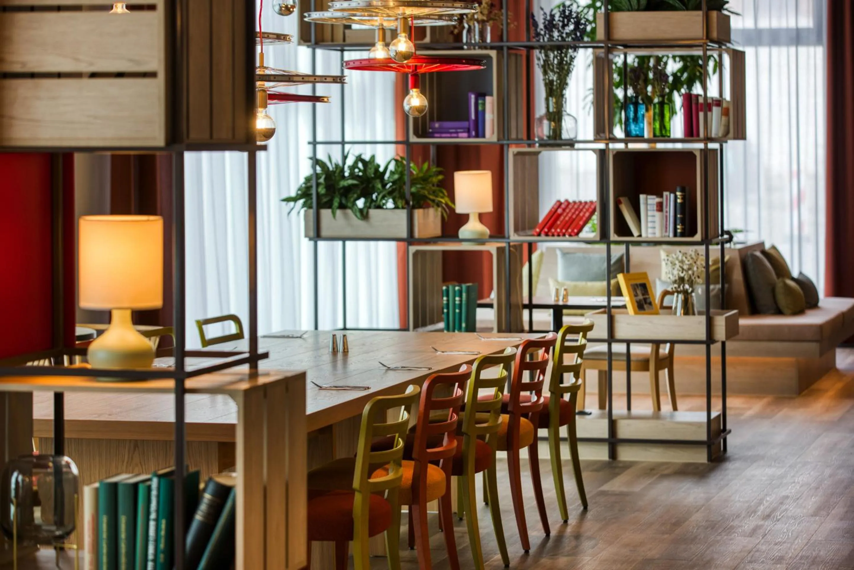 Restaurant/places to eat in IntercityHotel Wiesbaden