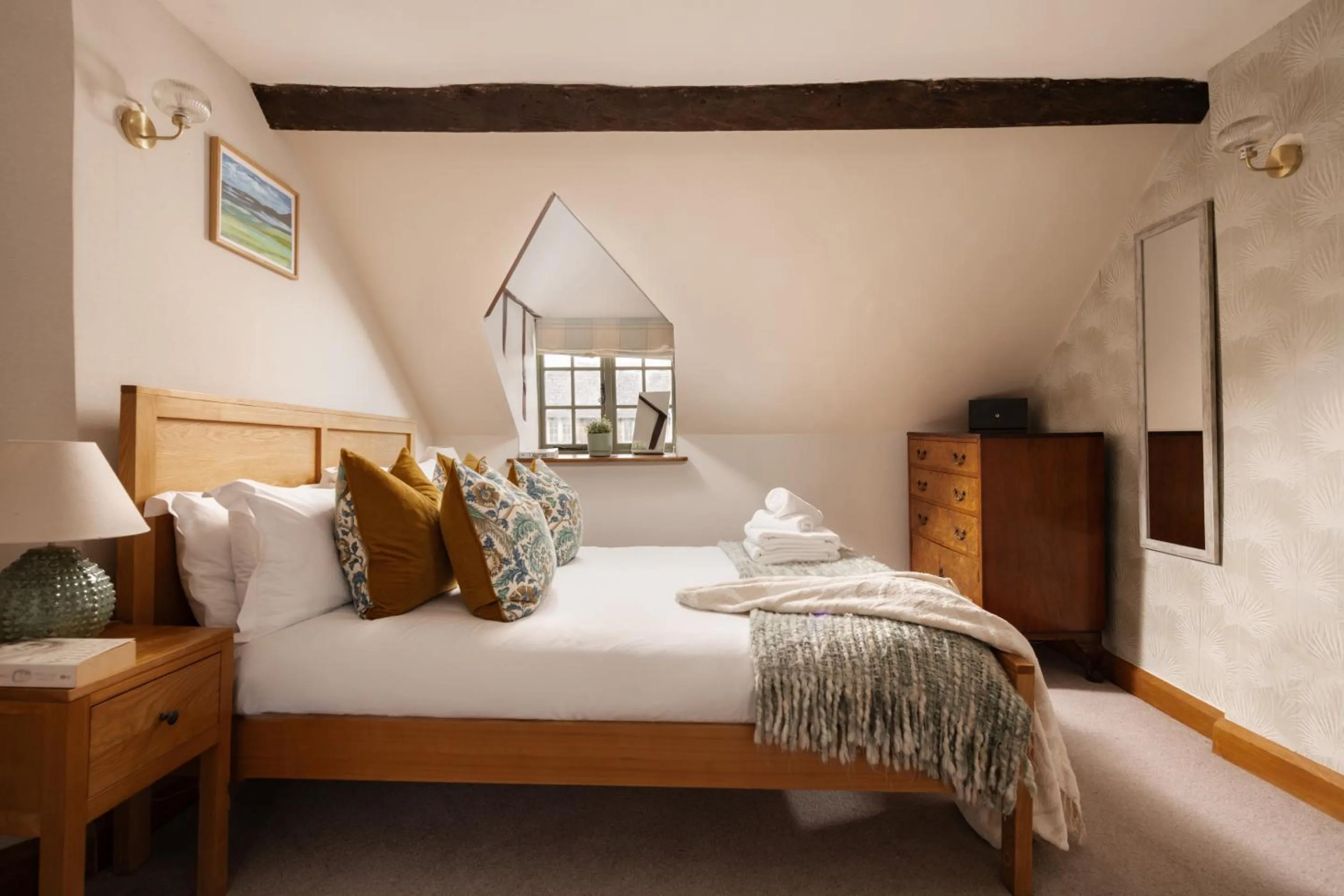 Bedroom, Bed in Coniston House - Eco Hot Tub