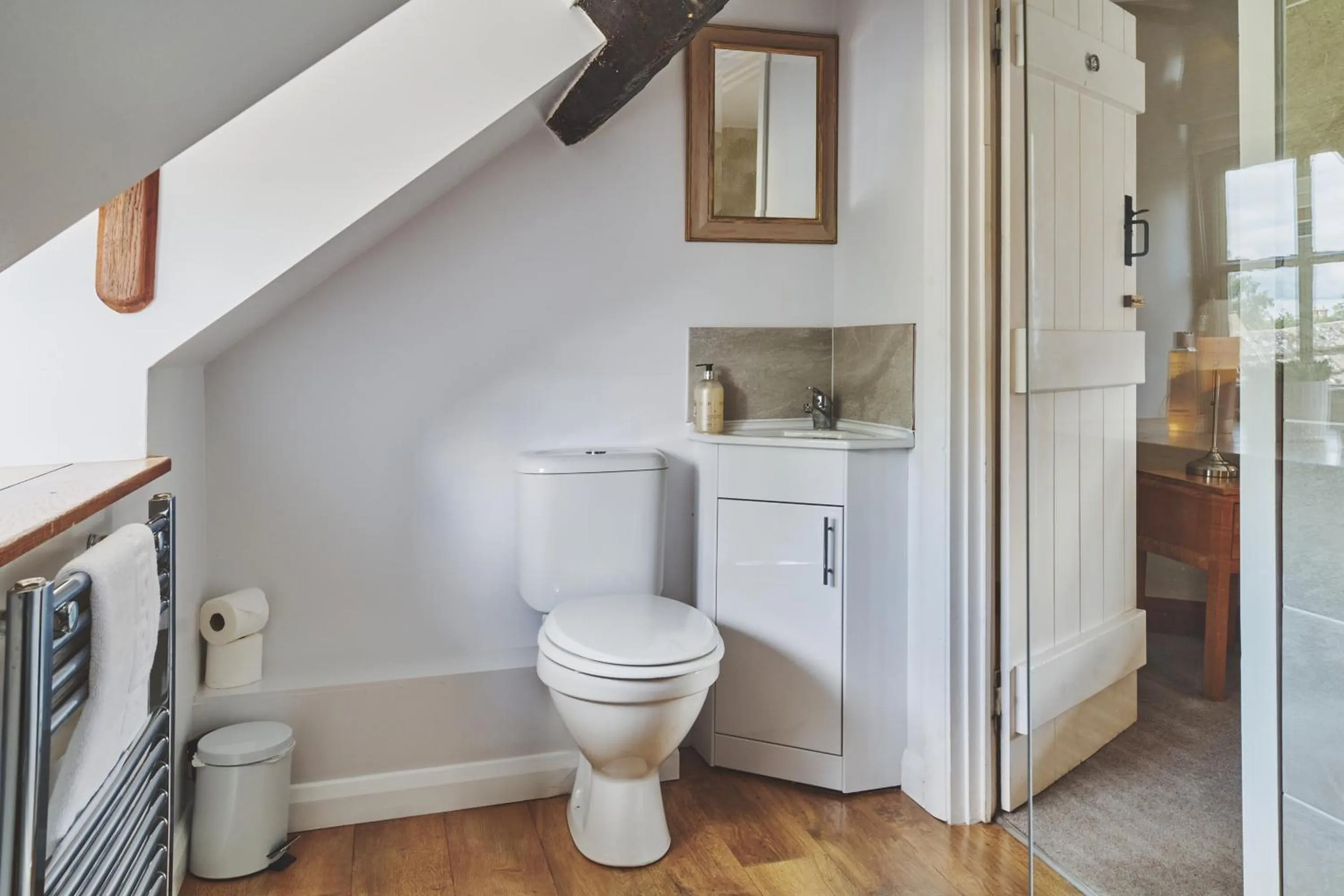 Bathroom in Coniston House - Eco Hot Tub