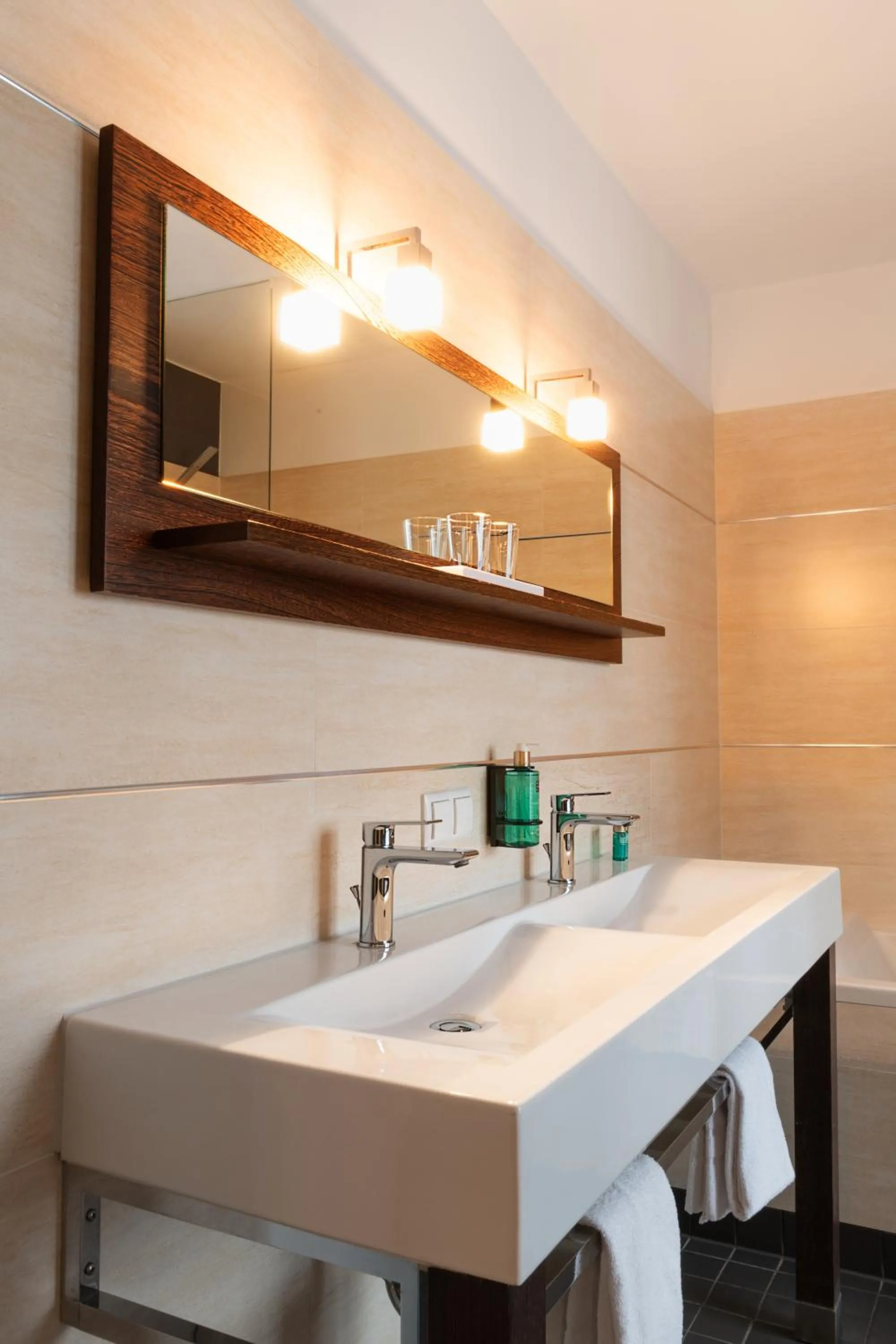 Toilet in Hotel Adele am Alex