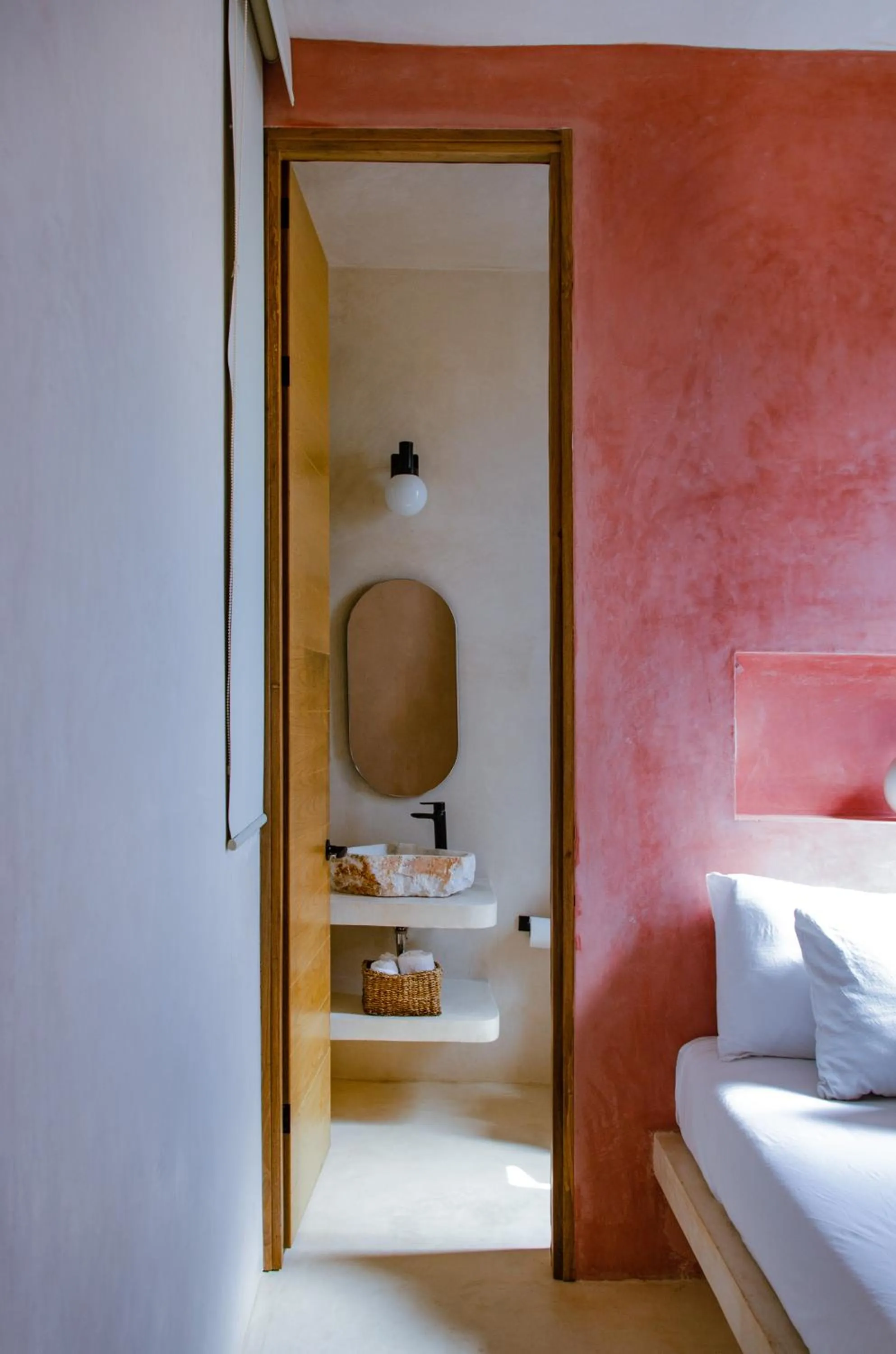 Bathroom, Bed in Casa Peregrino Holbox