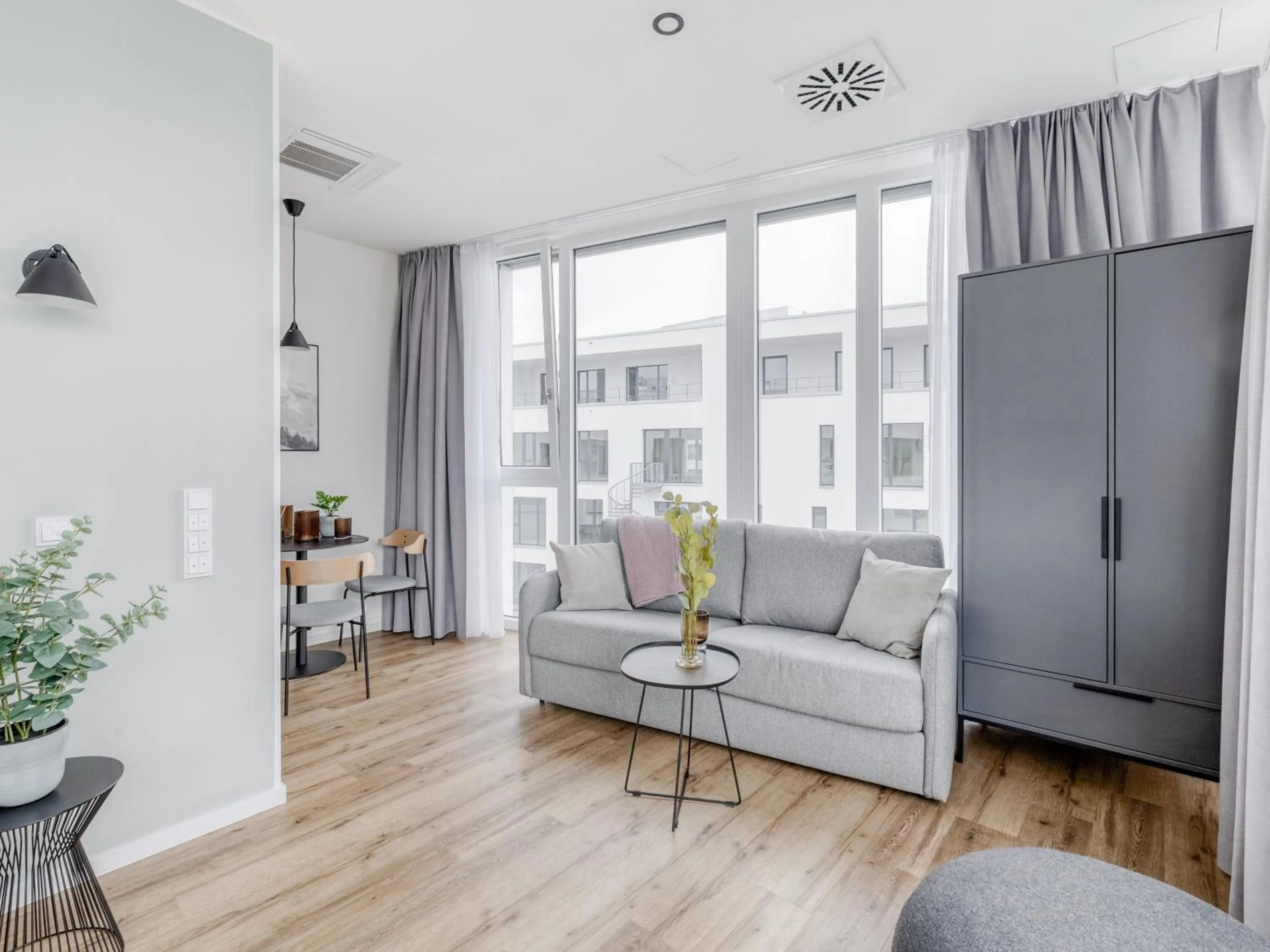 Seating area in Limehome Mönchengladbach Fliethstraße