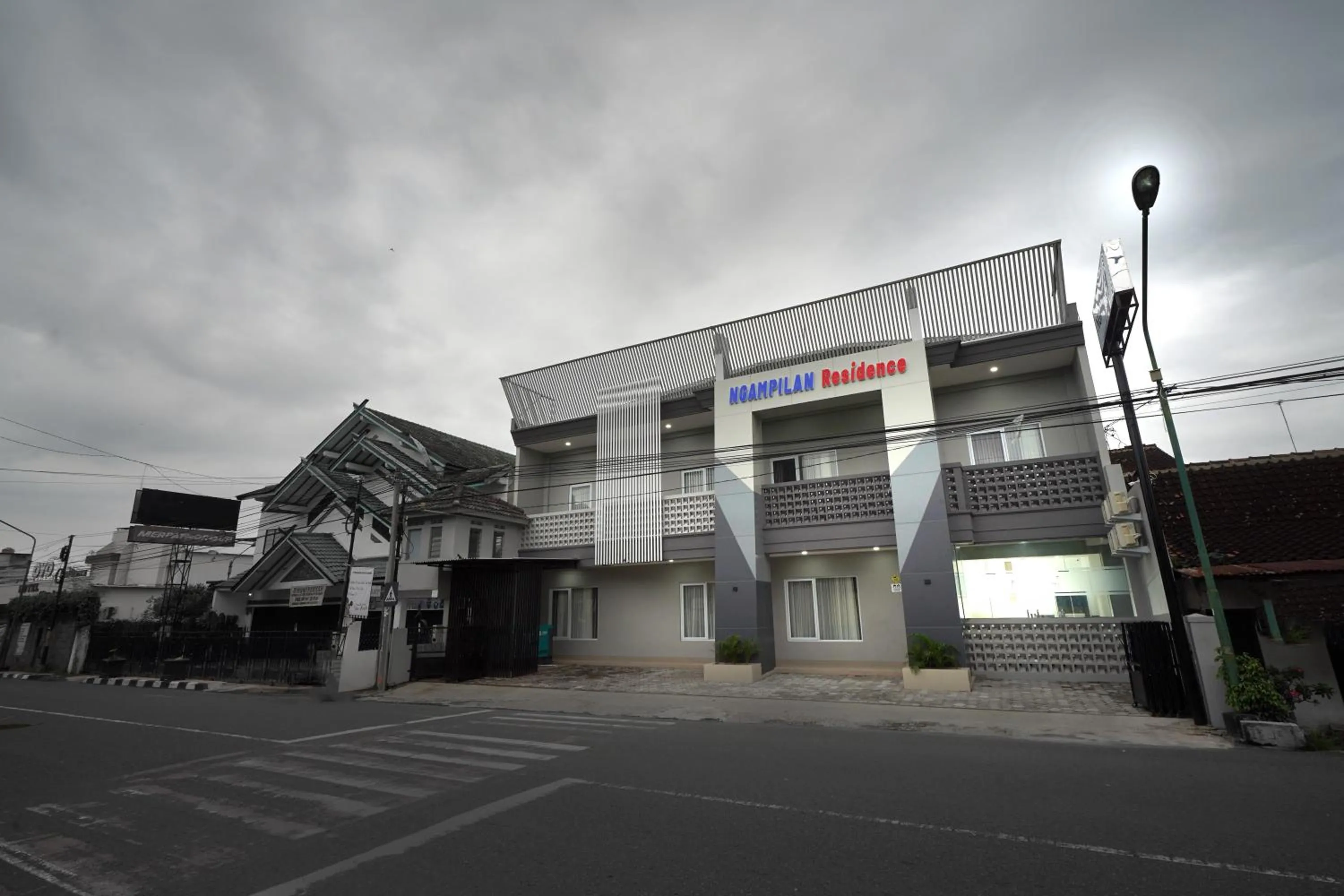 Facade/entrance in Ngampilan Residence Yogyakarta Mitra RedDoorz