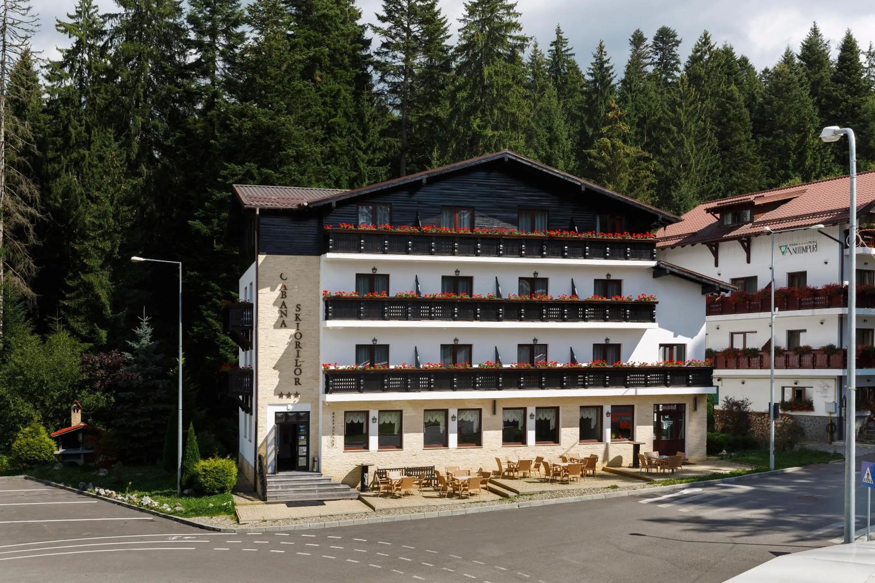 Manor Ski Hotel