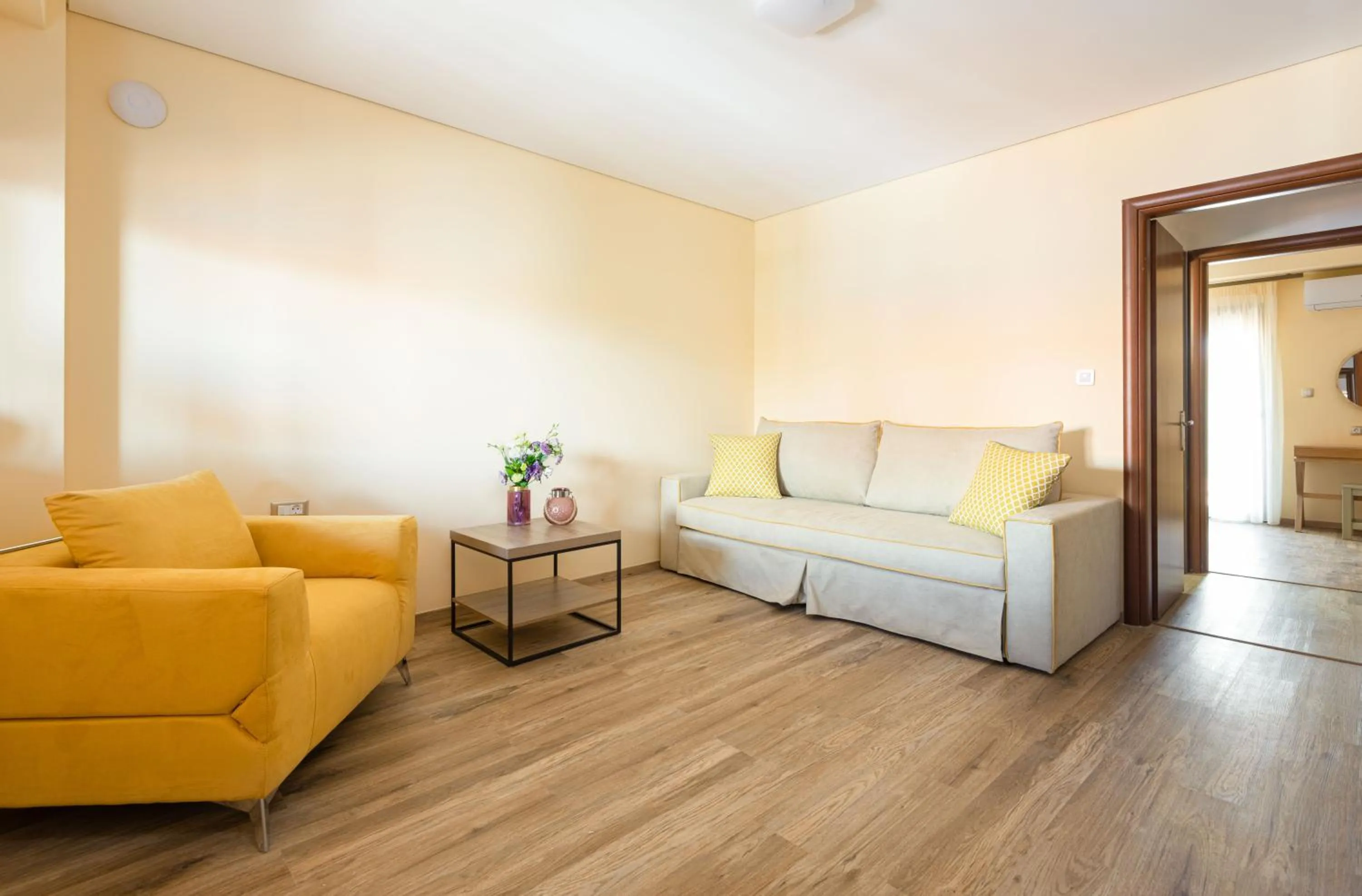 Living room in Regos Resort Hotel