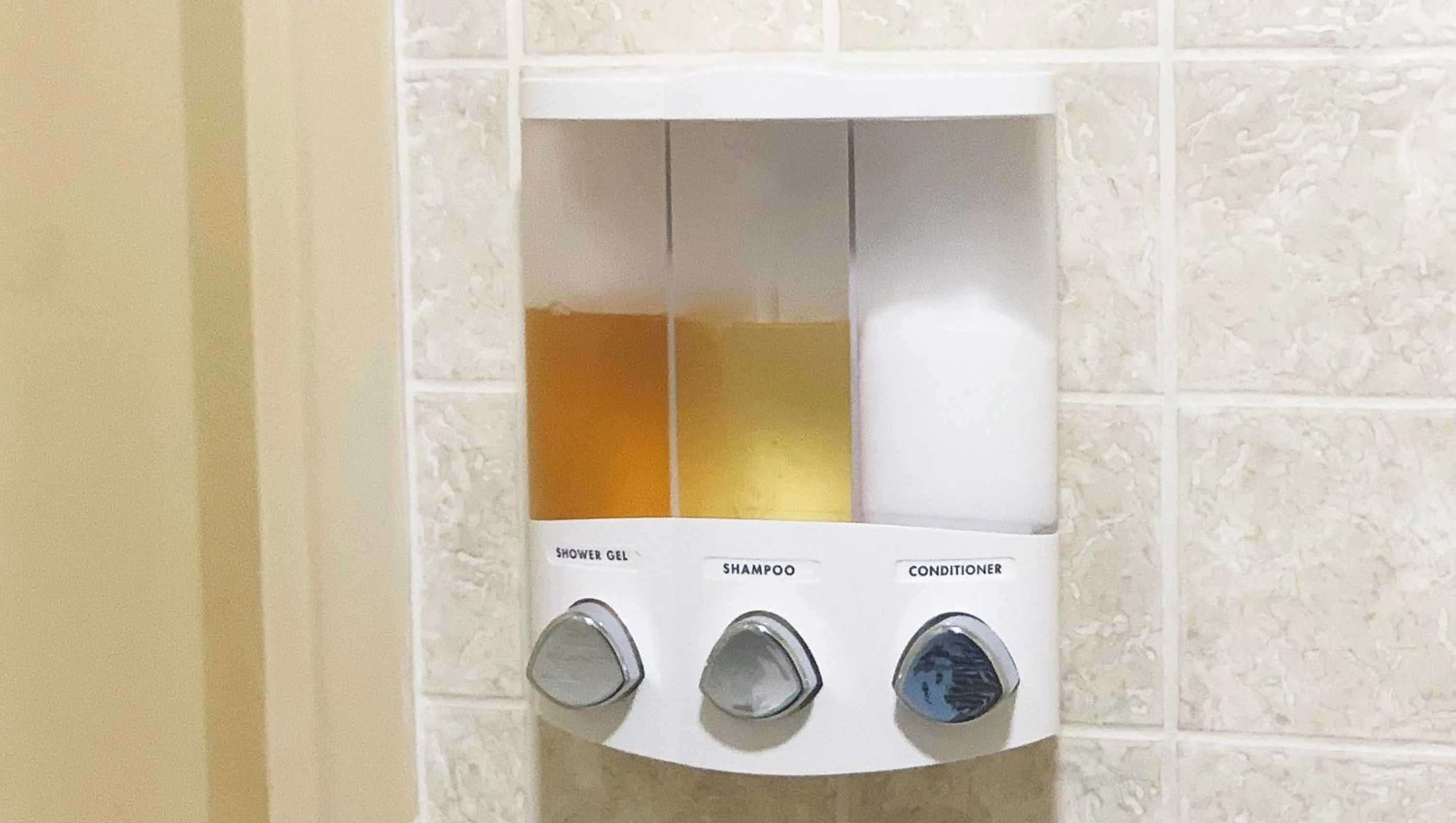 Bathroom in Rodeway Inn & Suites Sidney Historic Downtown I-80