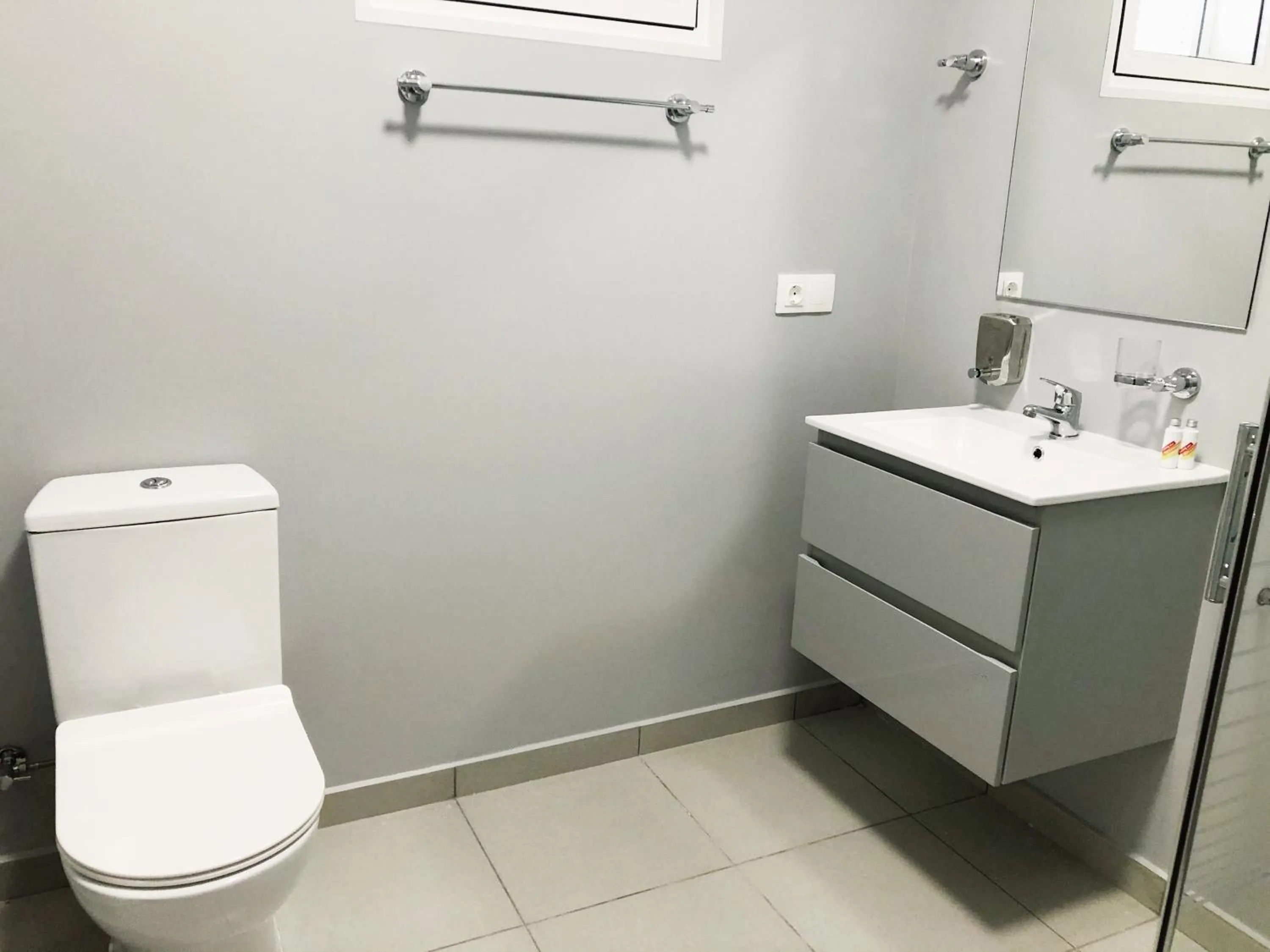 Toilet in Villa 8 Islas