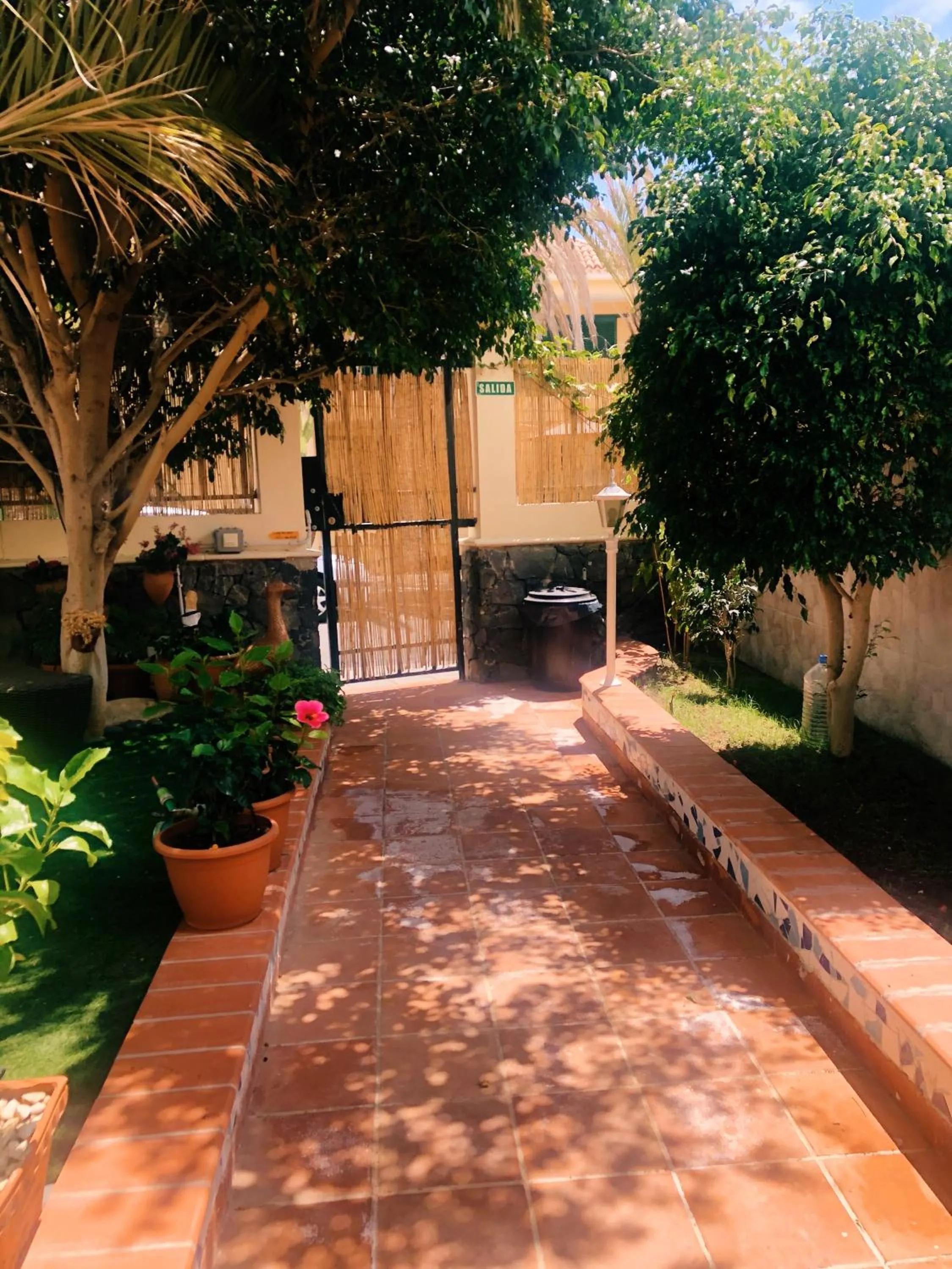 Facade/entrance in Villa 8 Islas