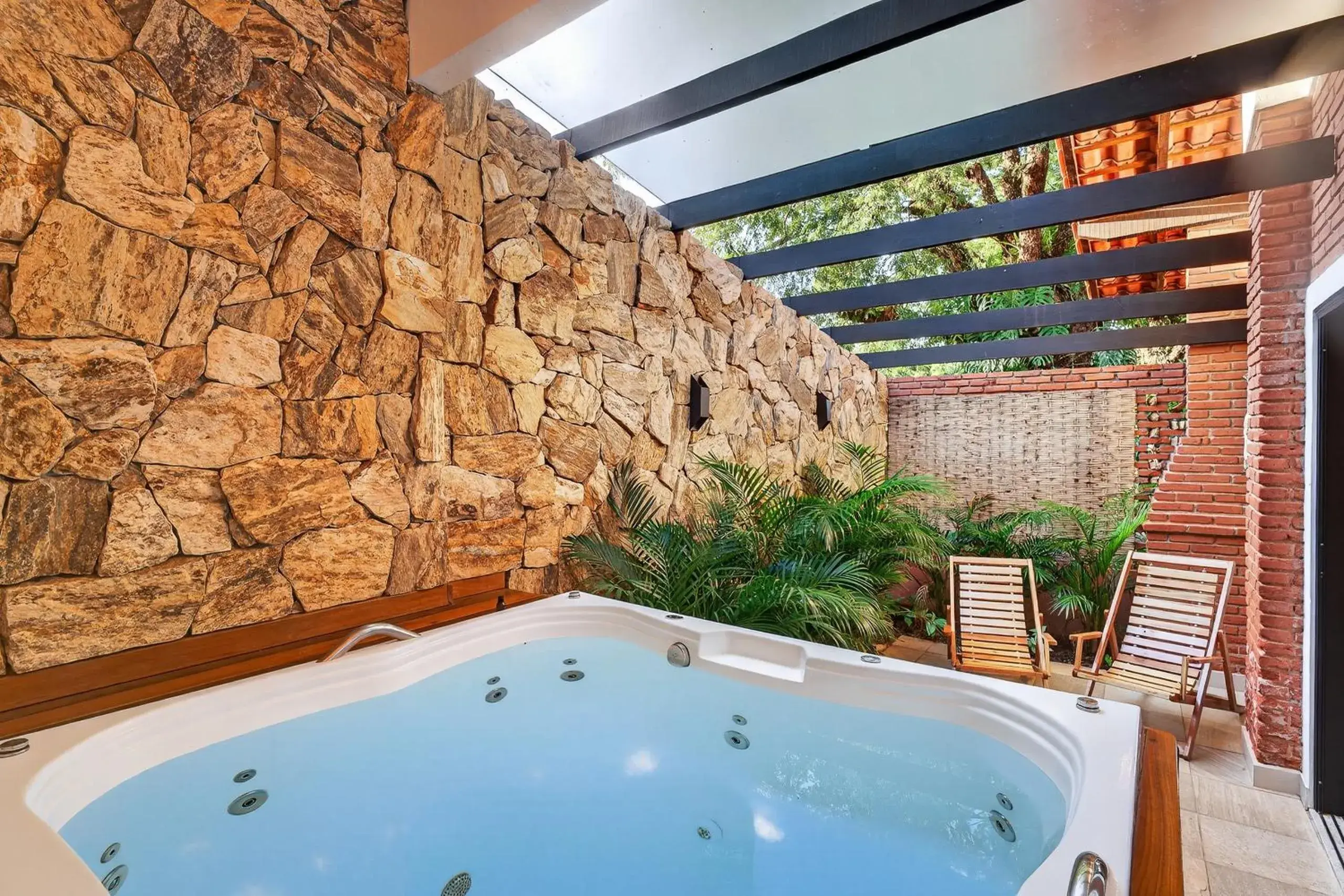 Cottage - single occupancy in Grinbergs Village Hotel Cottage - single occupancy in Grinbergs Village Hotel