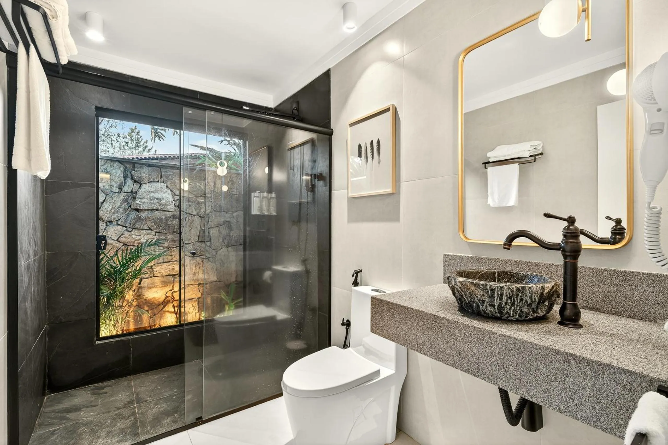 Bathroom in Grinbergs Village Hotel