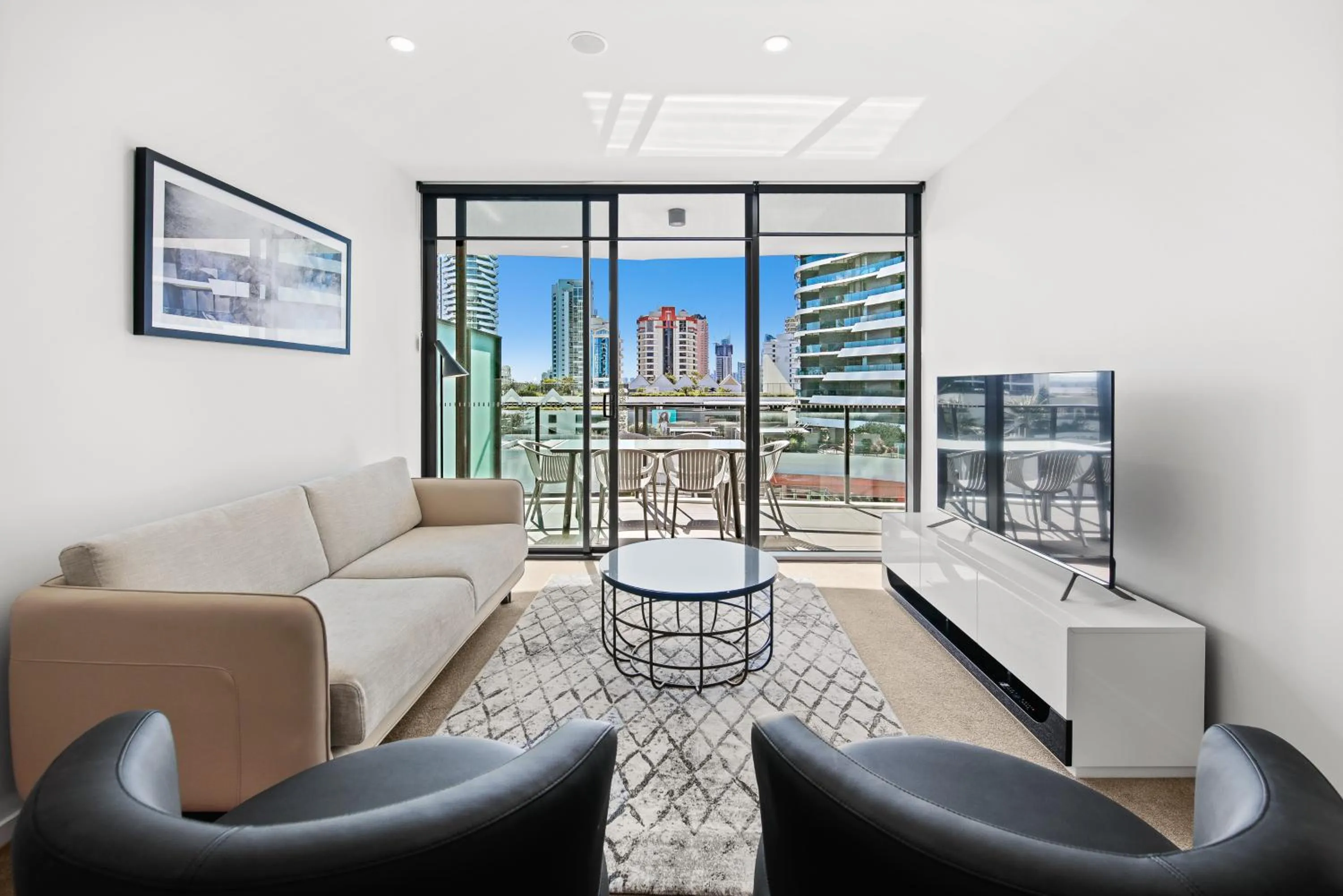 TV and multimedia in Koko Broadbeach - Official