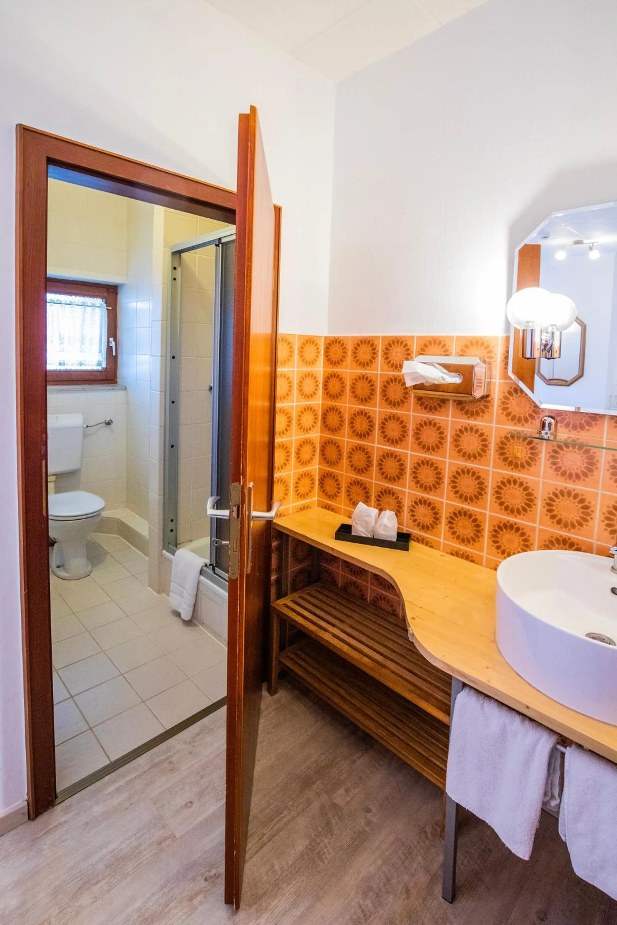 Shower in Berghotel Waidmannsheil