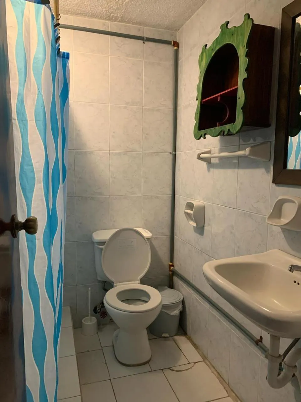 Shower in Flying Donkey