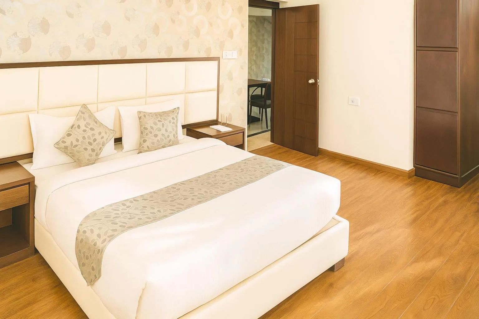 Bed in Hillcrest Metro