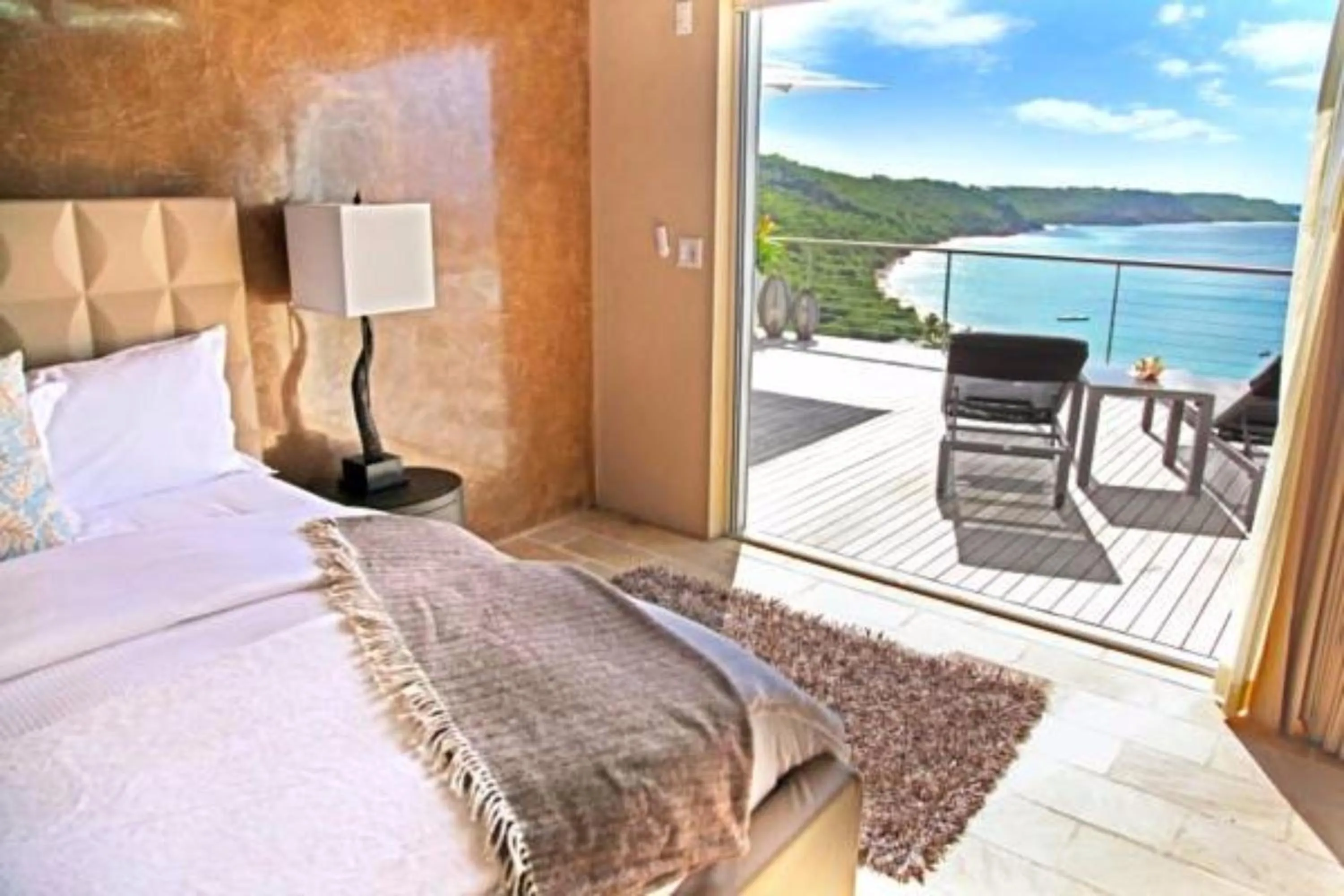 Balcony/Terrace, Bed in CeBlue Villas