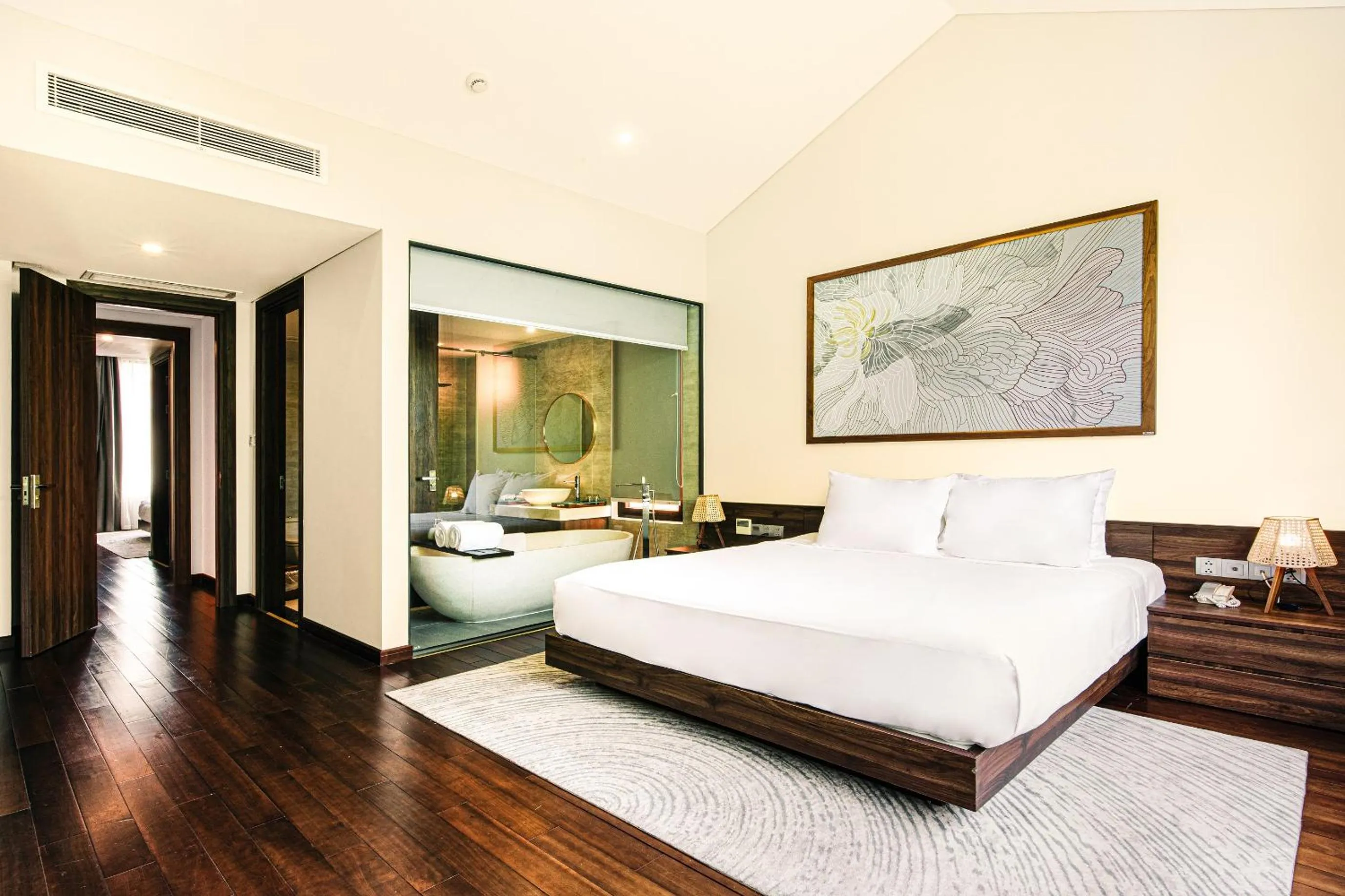 Shower, Bed in Hoi An Memories Resort & Spa