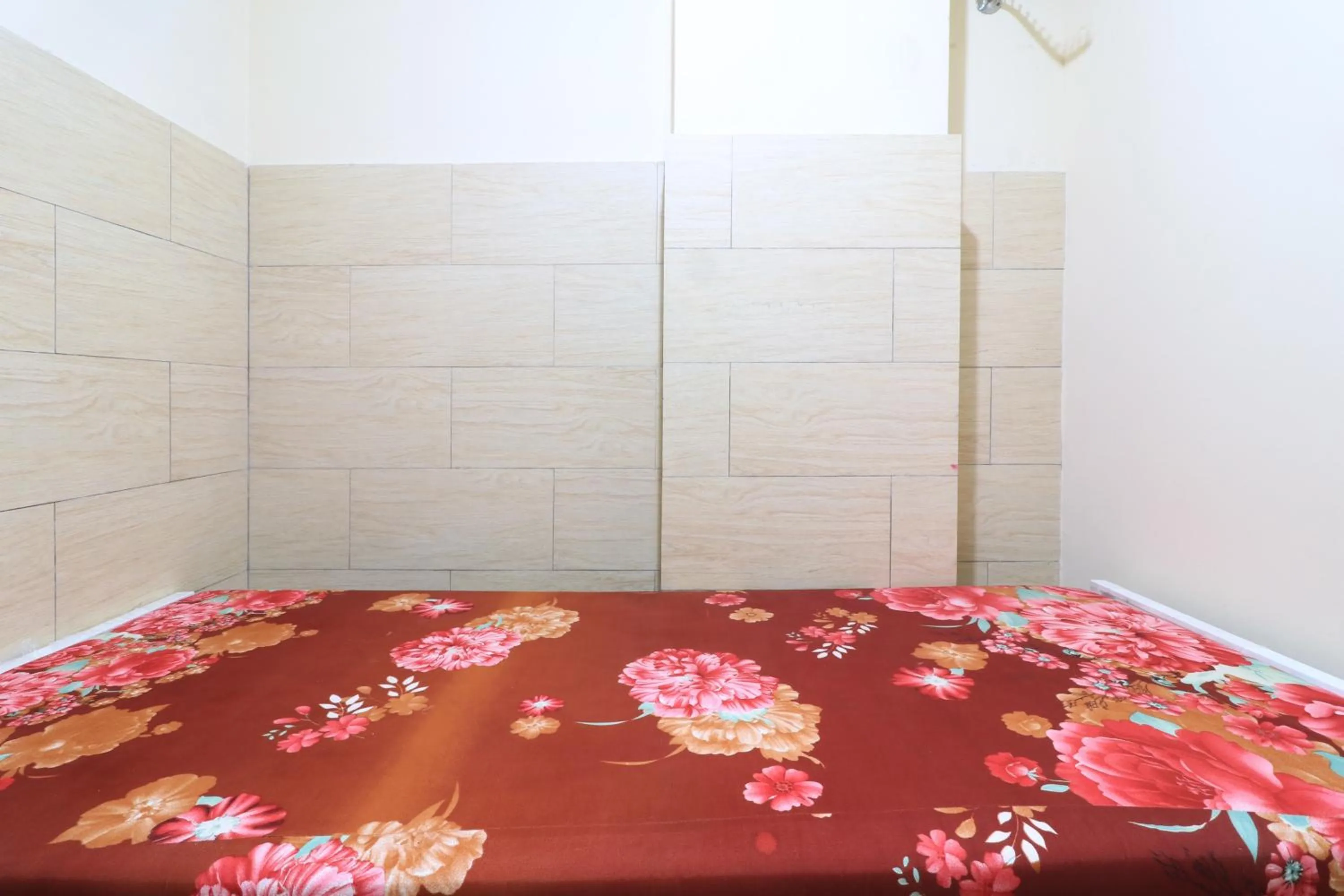 Bed in Eiffel Residence Batu Tulis 37 - Female Only