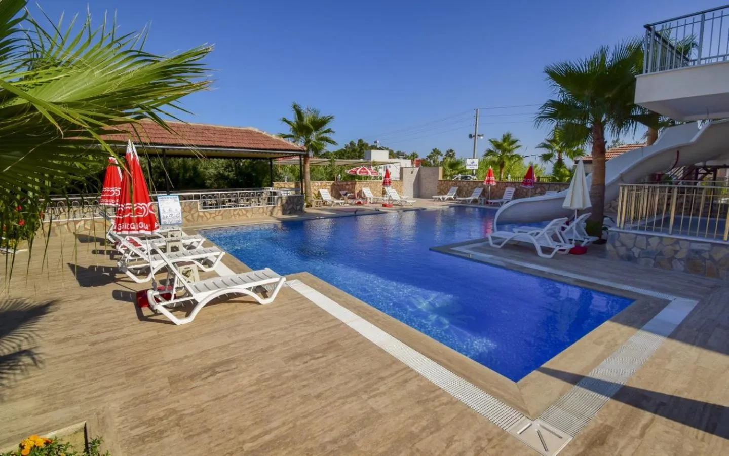 Day in Esmeralda Butik Hotel