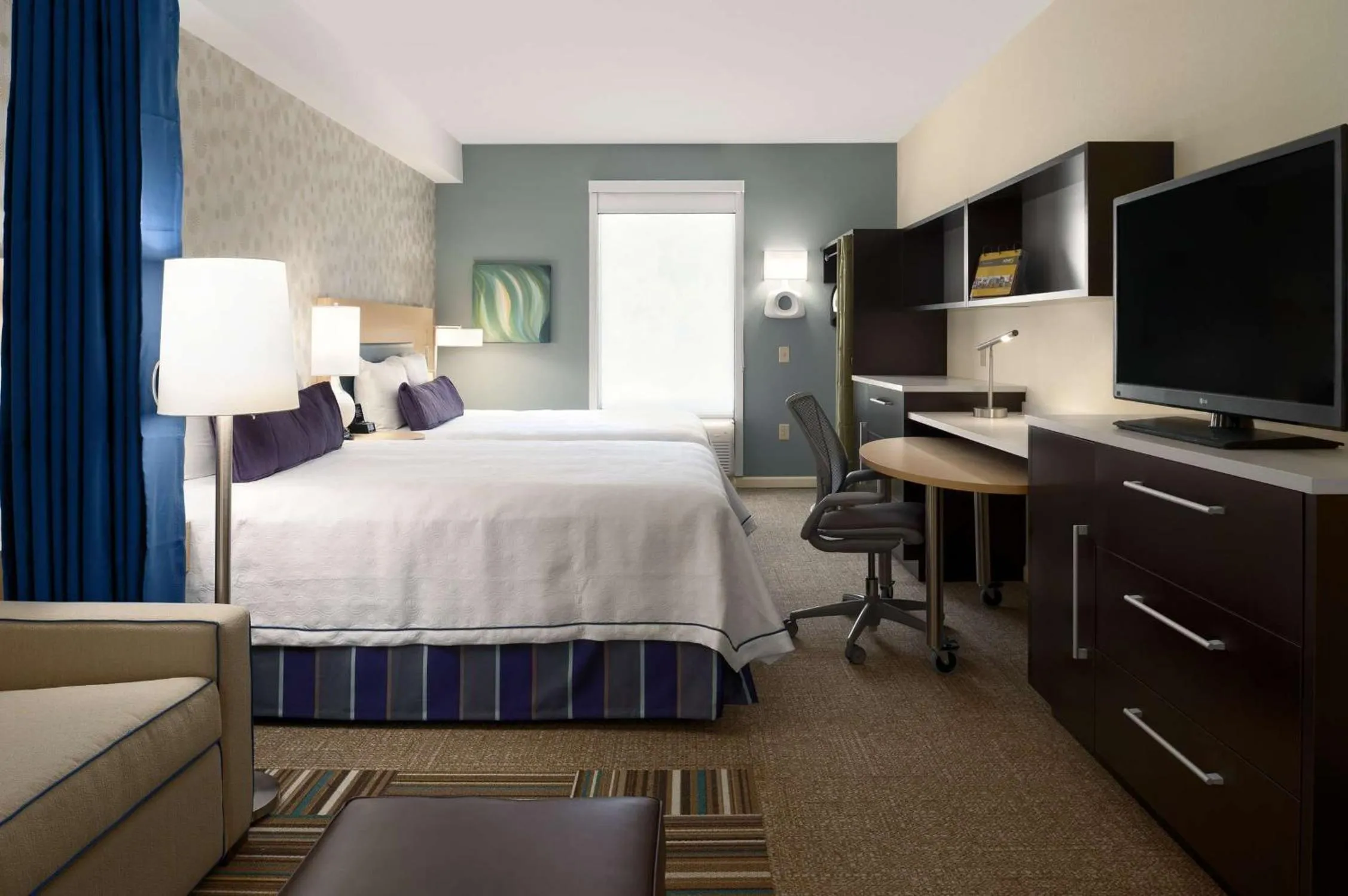 Bedroom, Bed in Home2 Suites by Hilton Ridgeland