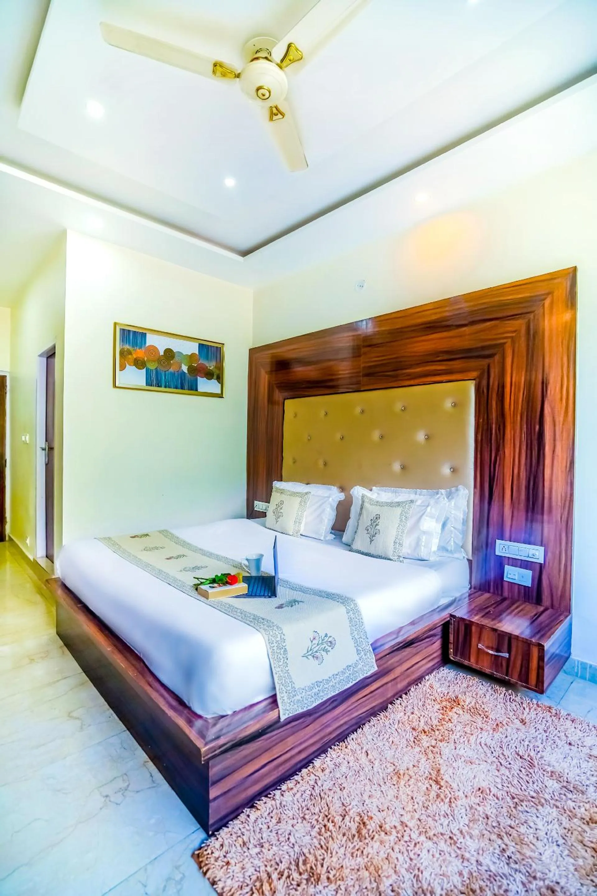 Living room, Bed in The Bunksters Mcleodganj, Dharmkot