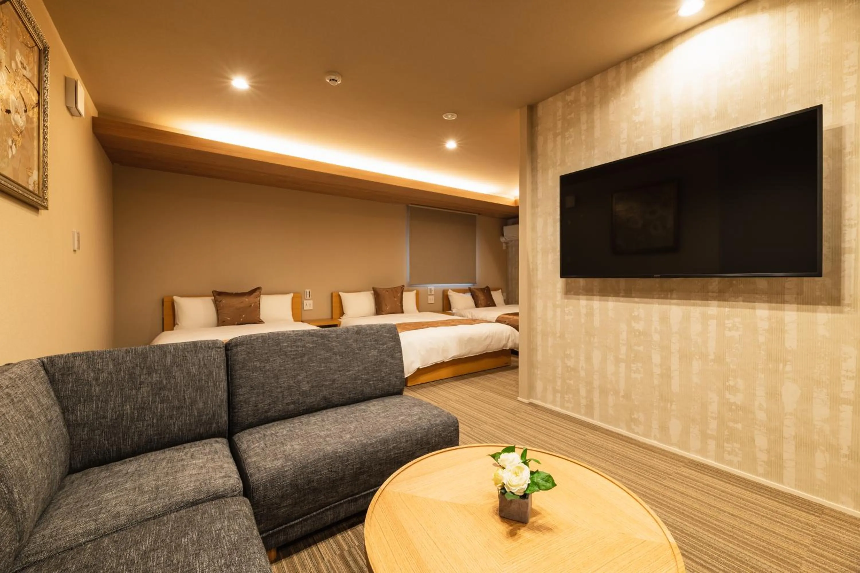 Photo of the whole room, Bed in GRAND BASE Urakami