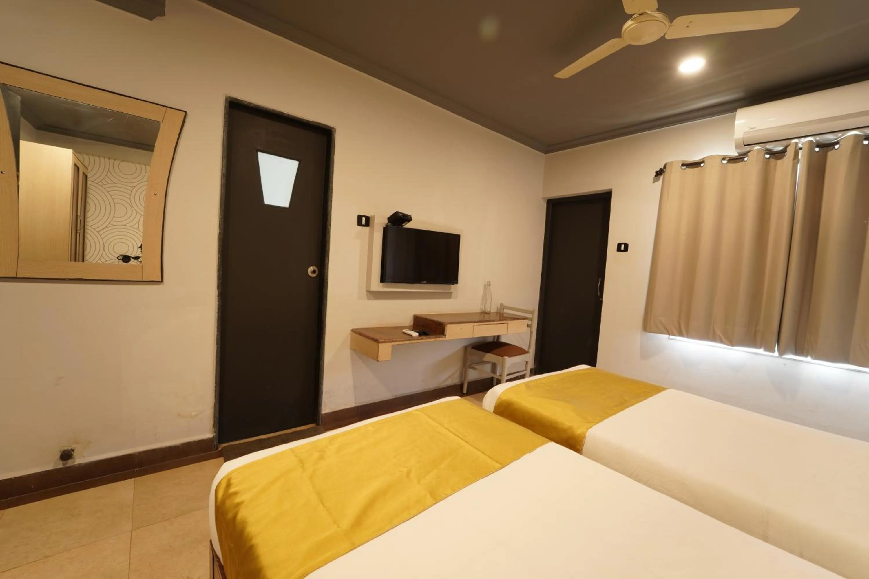 Bed in The Treat Hotel