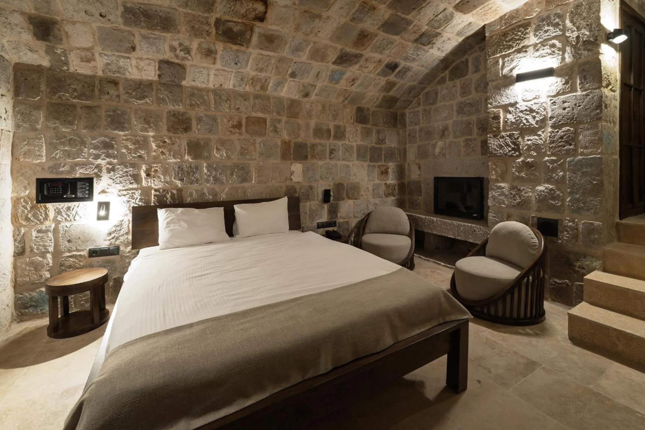 Bed in Luvi Cave Hotel