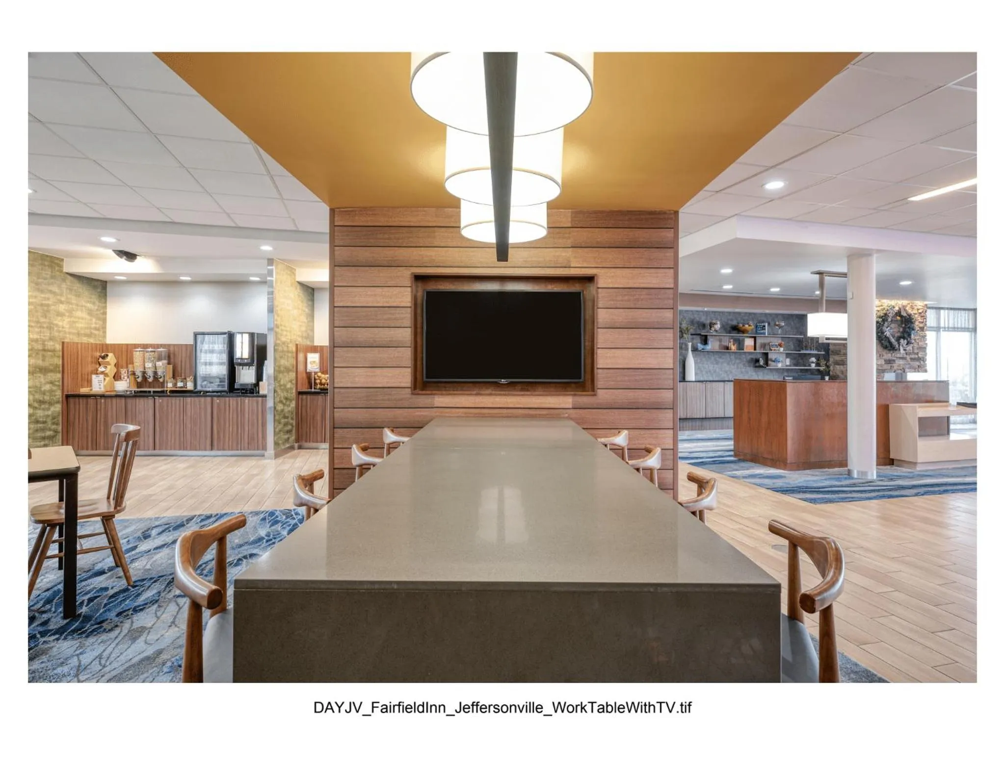 Breakfast in Fairfield Inn & Suites by Marriott Jeffersonville I-71