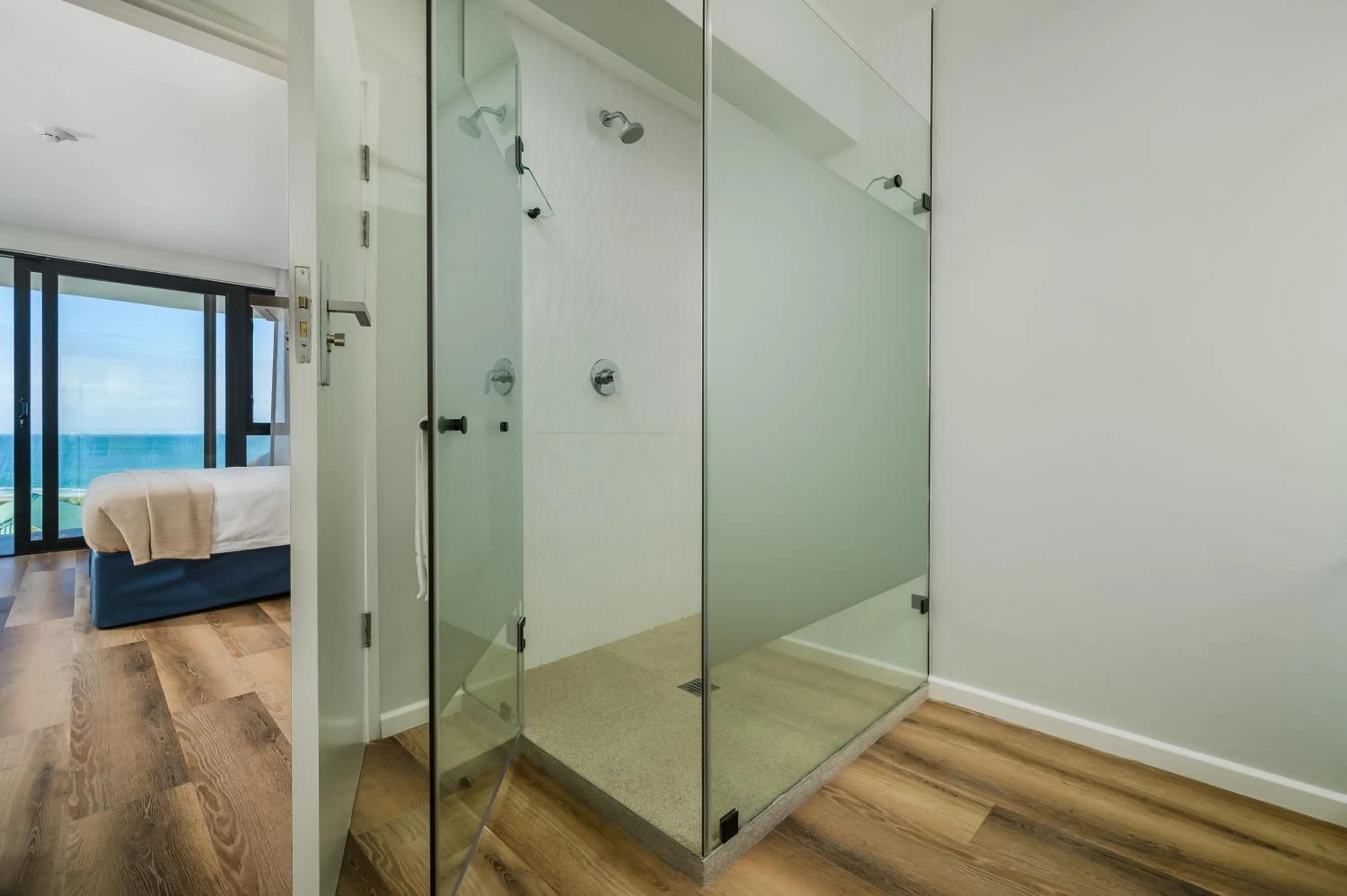 Bathroom in Paxton Luxury Apartments self-catering