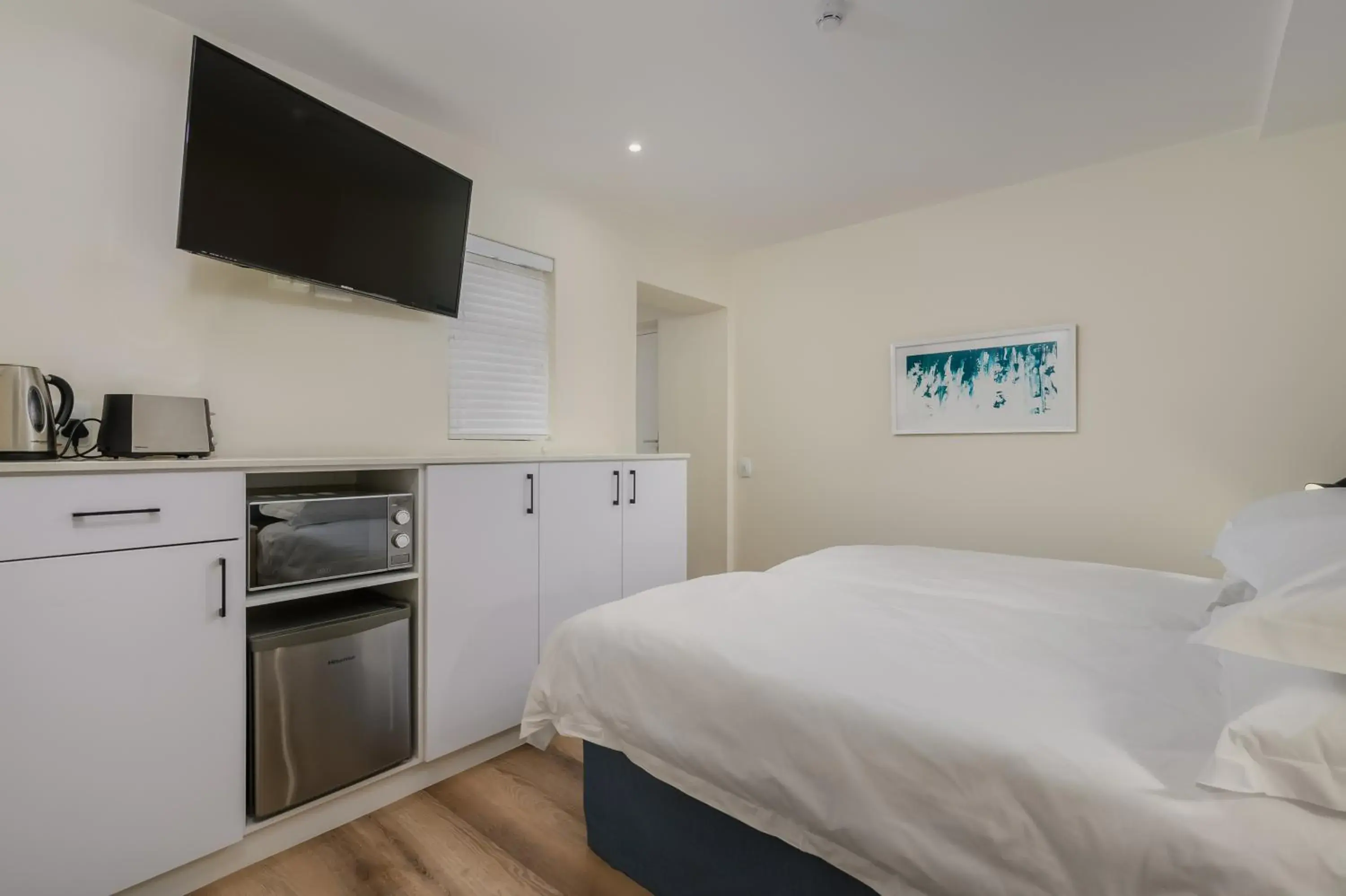 Standard Apartment (Entry Level) in Paxton Luxury Apartments self-catering Standard Apartment (Entry Level) in Paxton Luxury Apartments self-catering