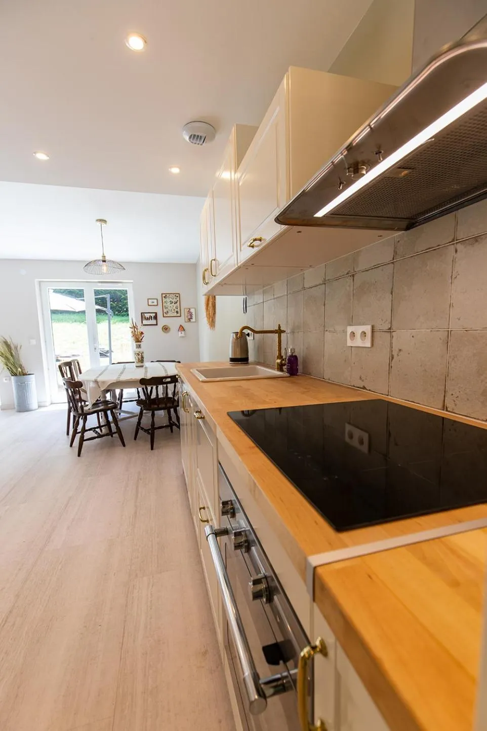 Kitchen or kitchenette in Gîte La Résilience, sur la piste de ski d'Autrans