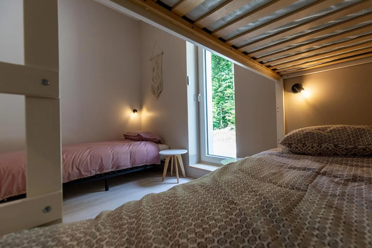 Bedroom, Bed in Gîte La Résilience, sur la piste de ski d'Autrans