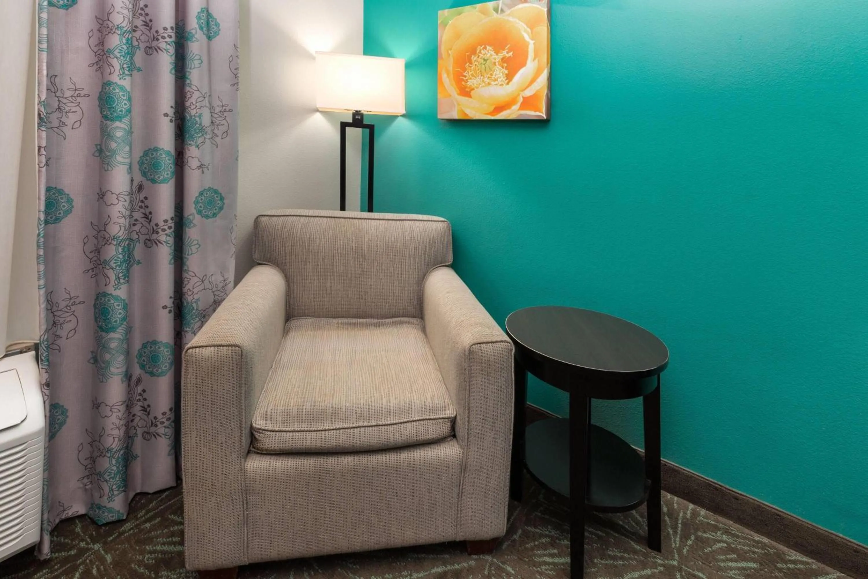 Photo of the whole room in Baymont by Wyndham Andrews TX