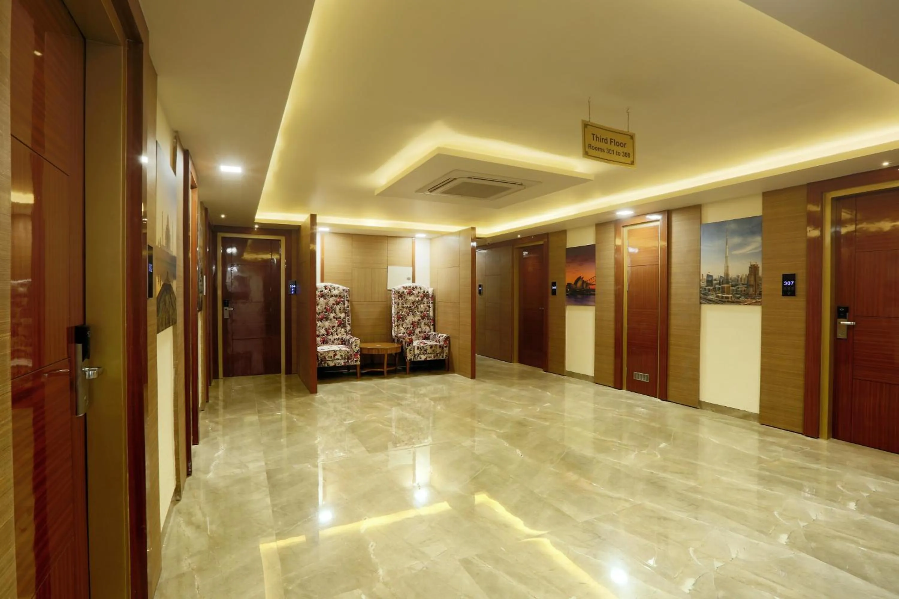 Lobby or reception in Hotel Omega - Gurgaon Central, Sec 45