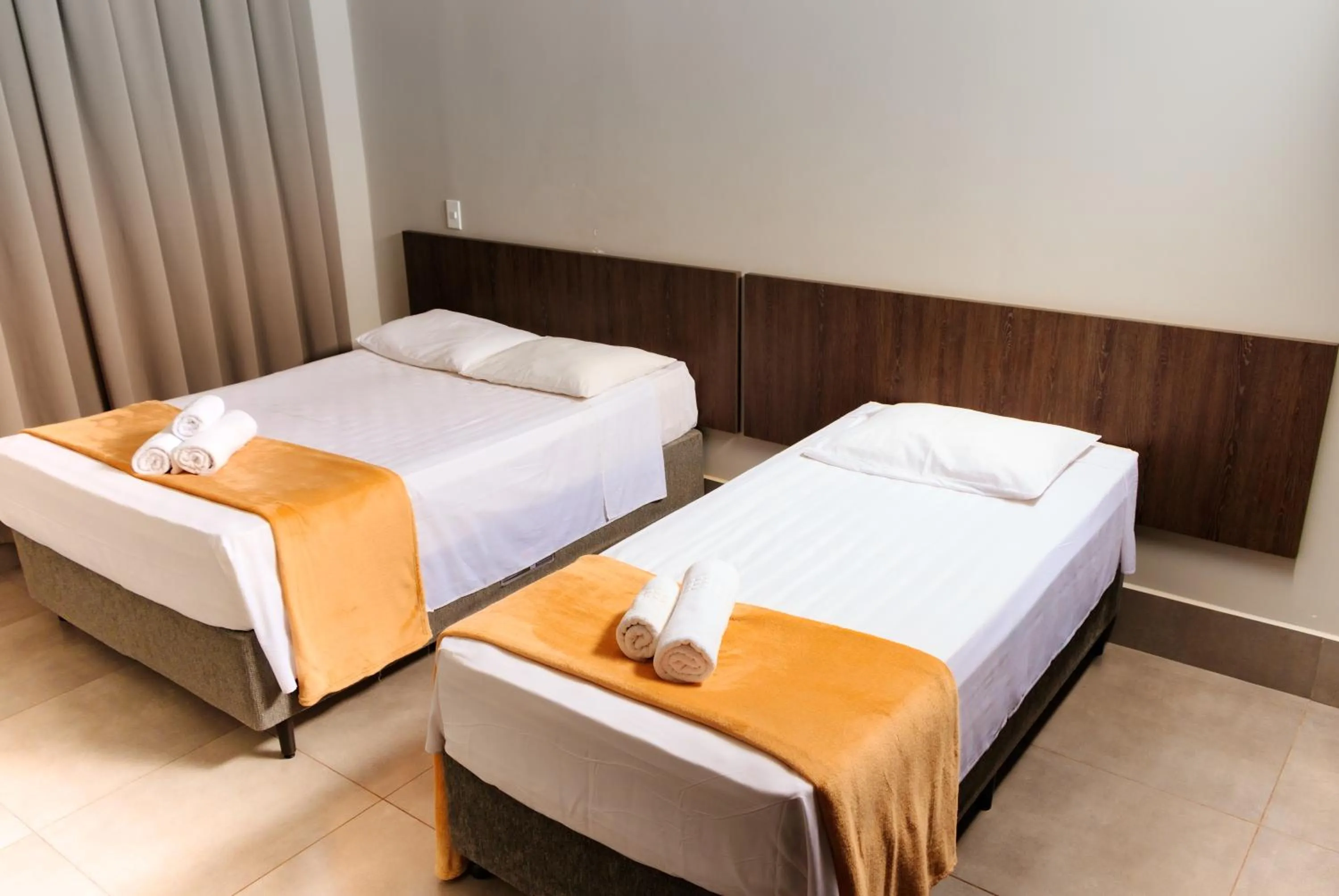 Bedroom, Bed in Vila Castelo Residencial no Centro de Foz